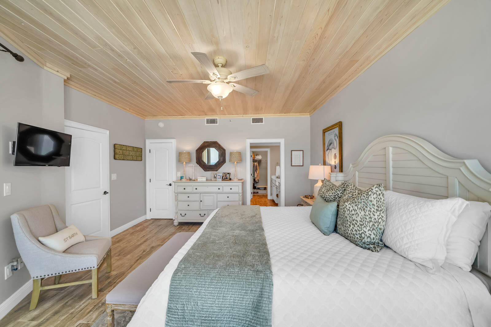 HIGH POINTE RESORT CONDO - Residential