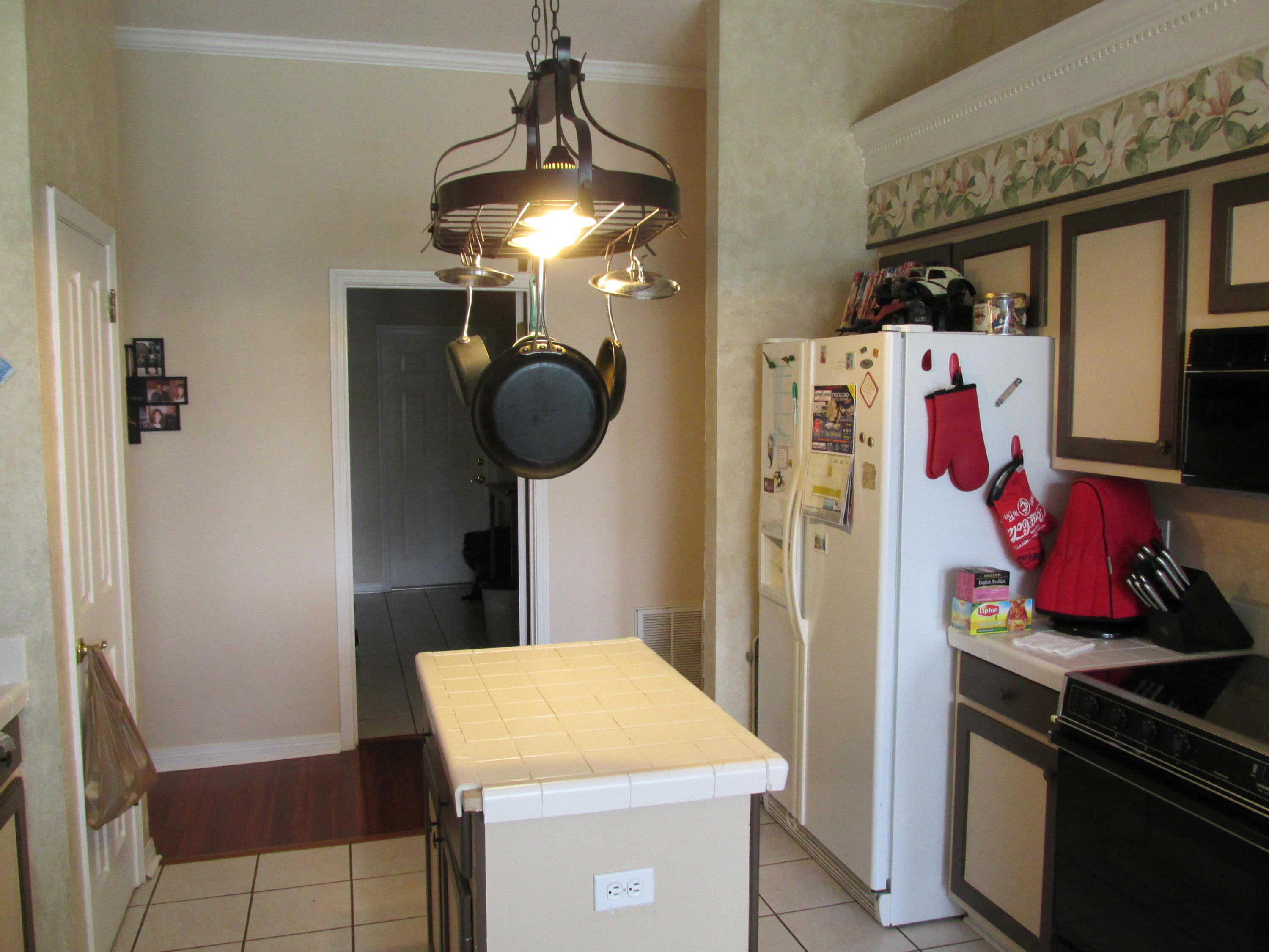 HOLLEY BY THE SEA - Residential