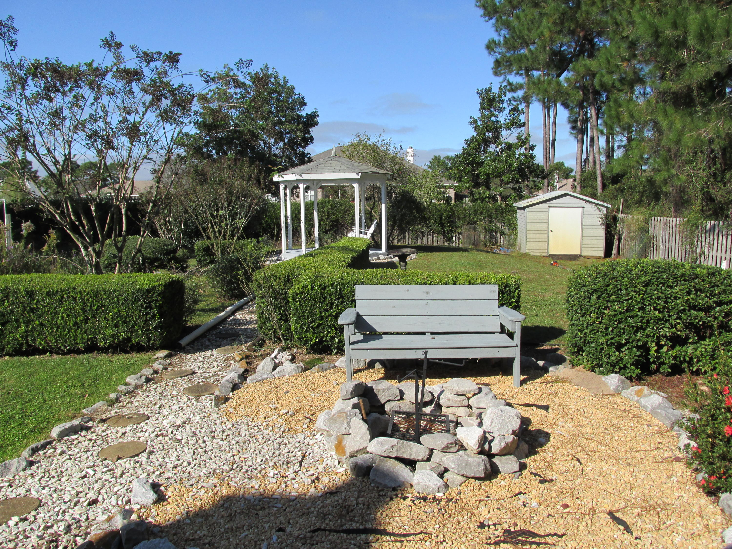 HOLLEY BY THE SEA - Residential