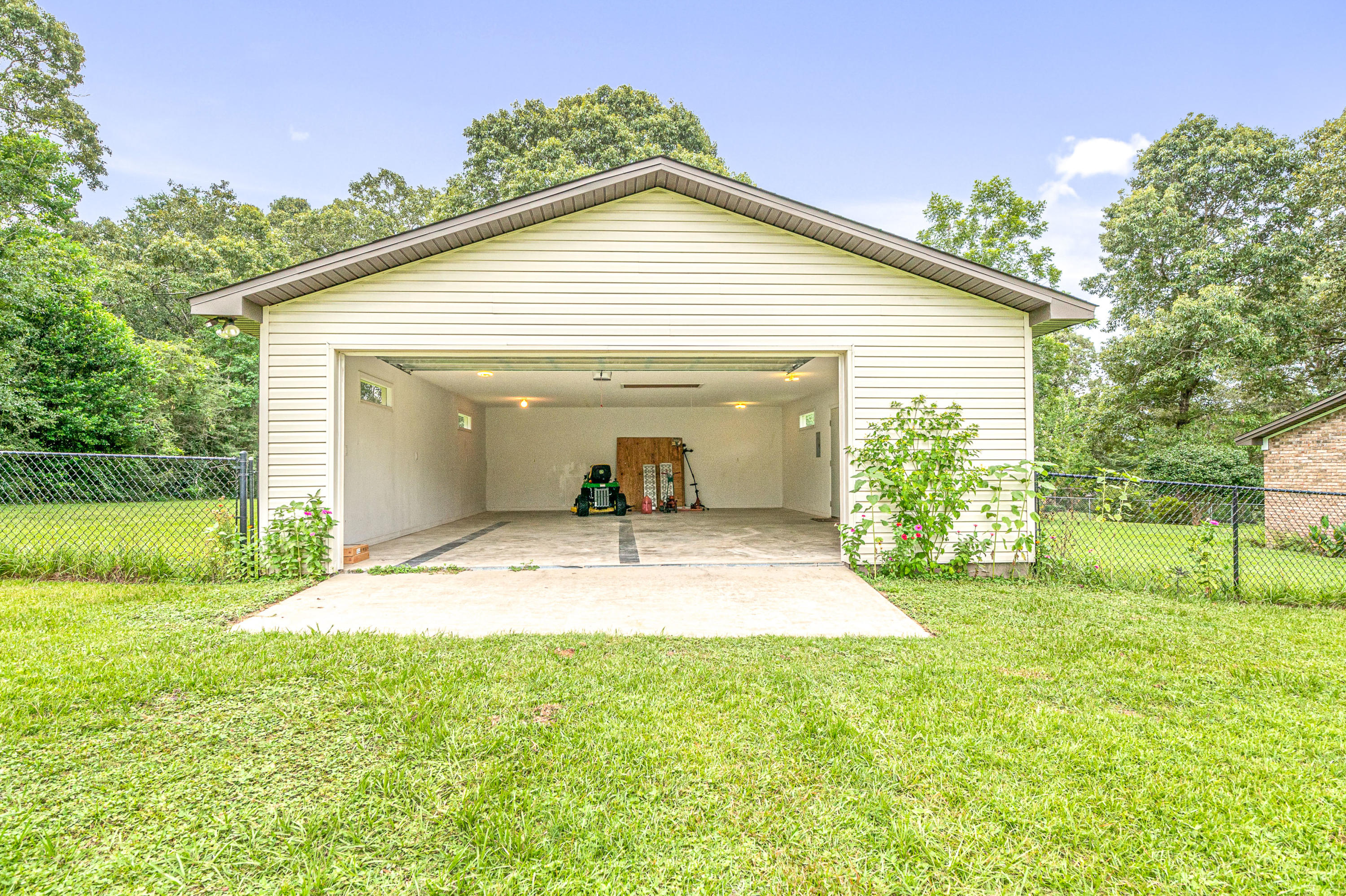 GRANDVIEW HEIGHTS - Residential