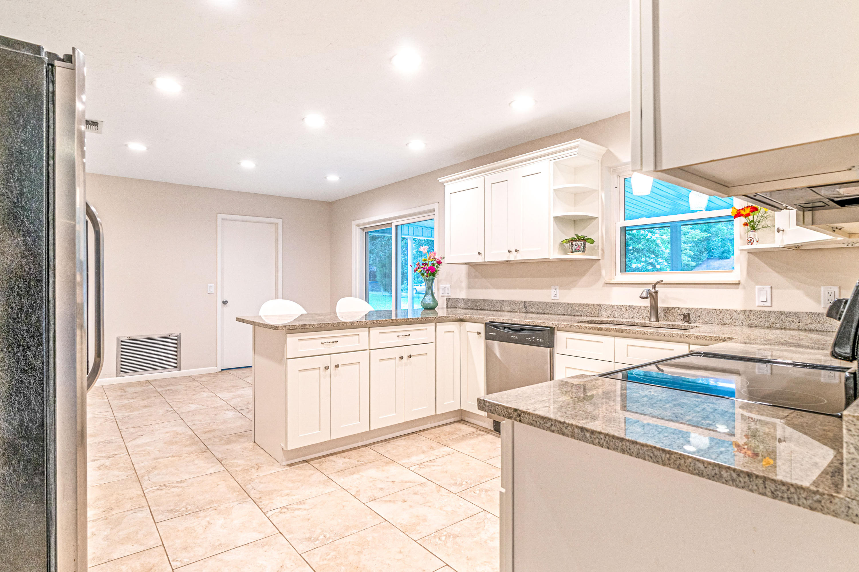 GRANDVIEW HEIGHTS - Residential