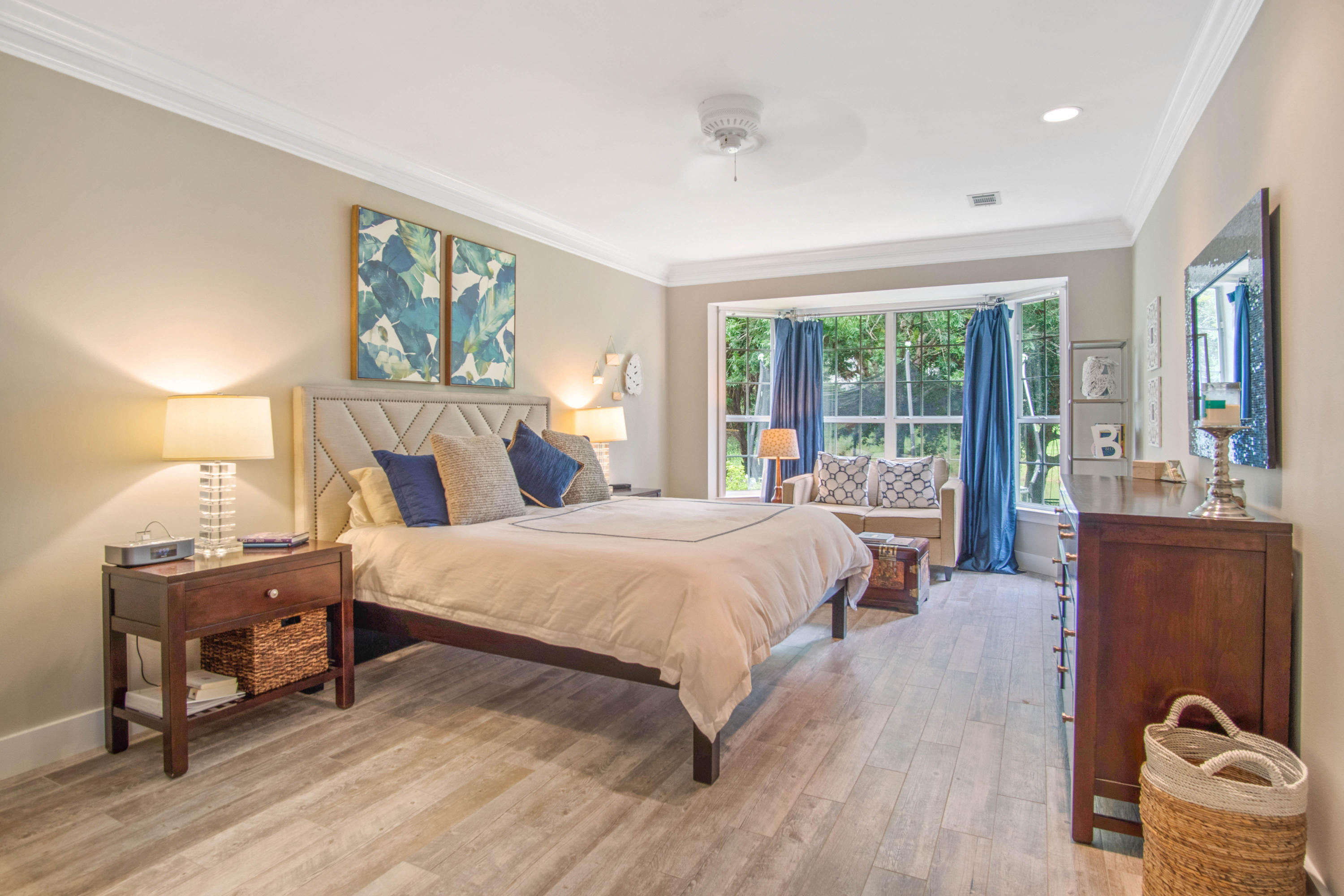 TURNBERRY PLACE - Residential