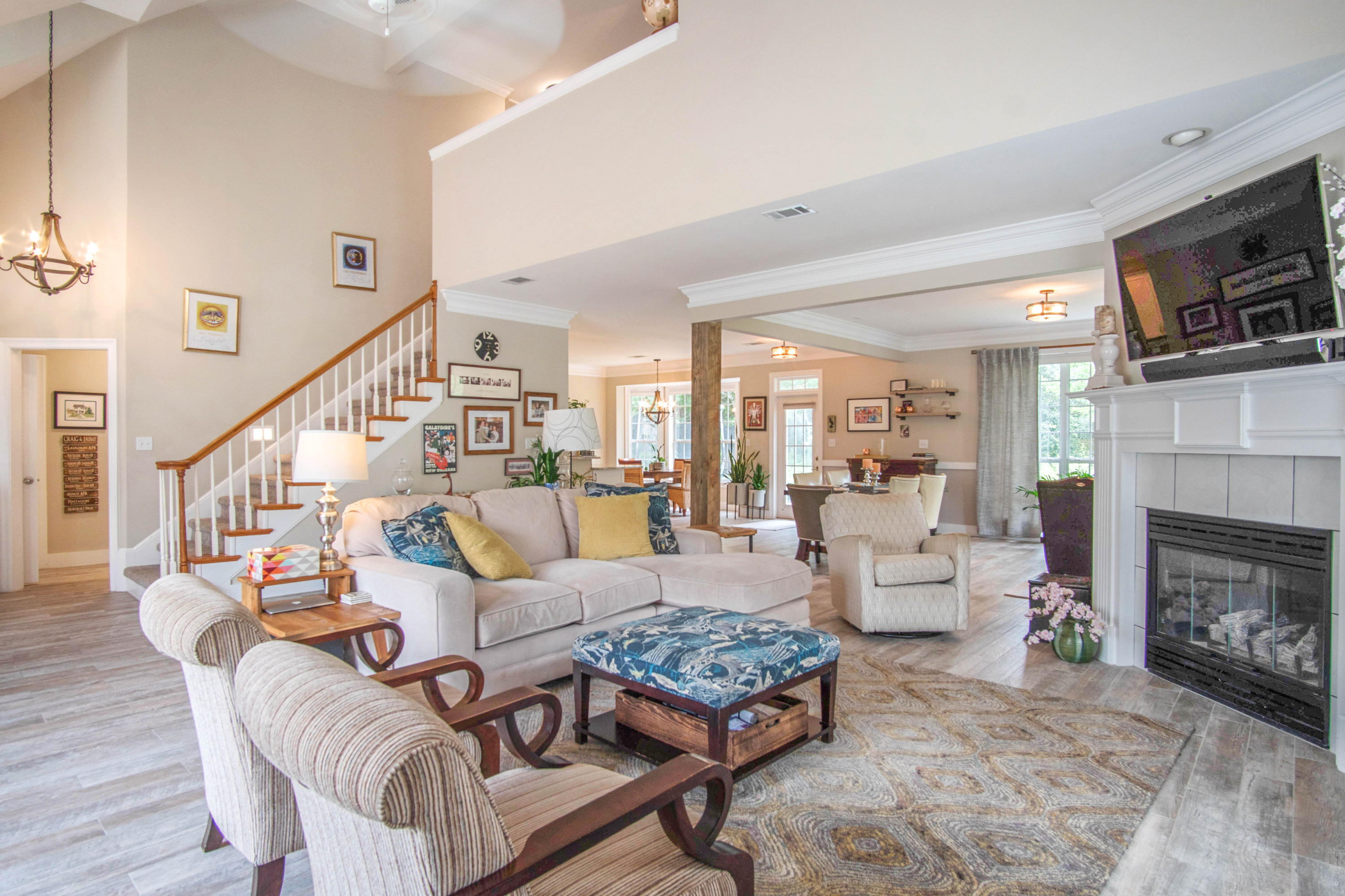 TURNBERRY PLACE - Residential