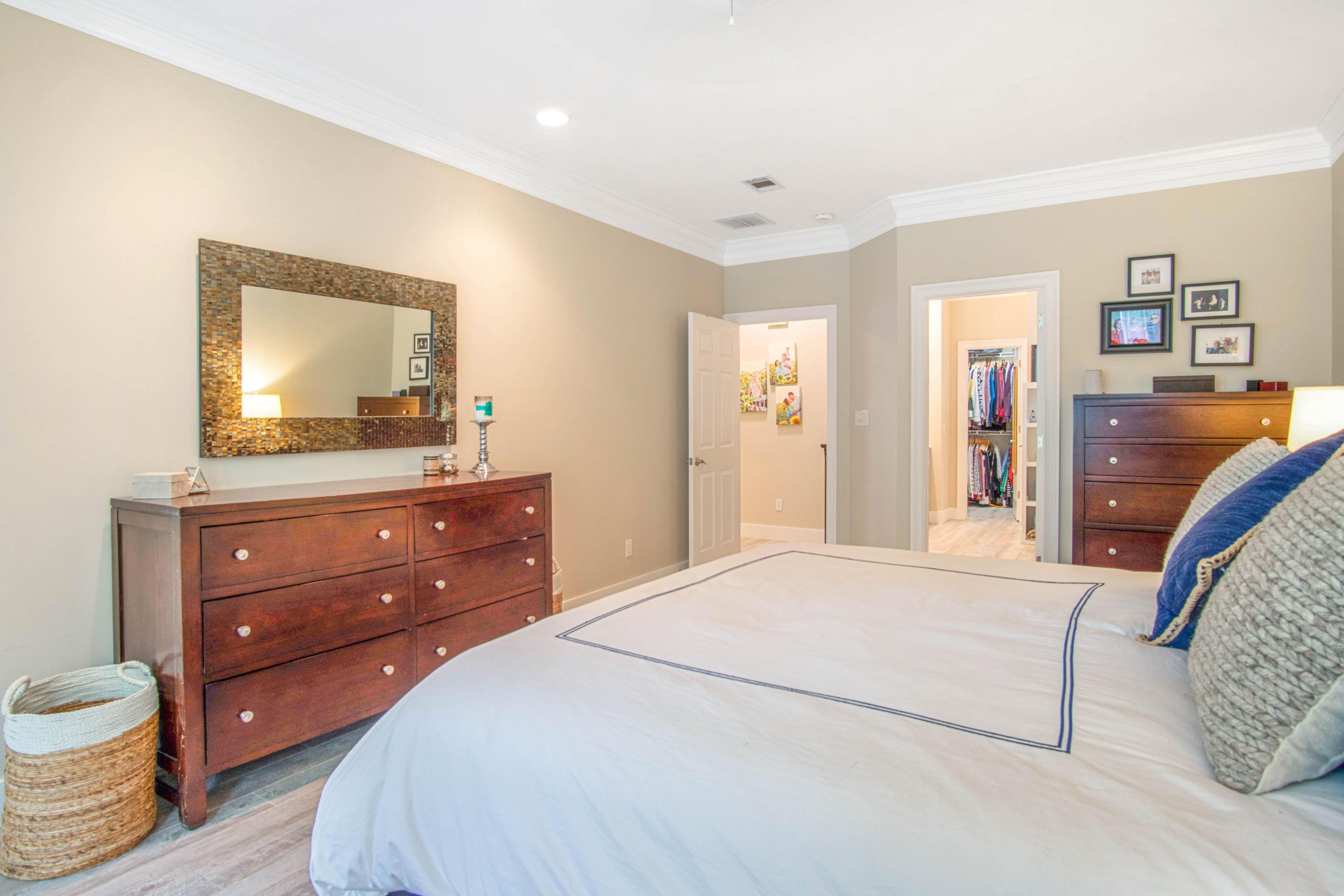 TURNBERRY PLACE - Residential