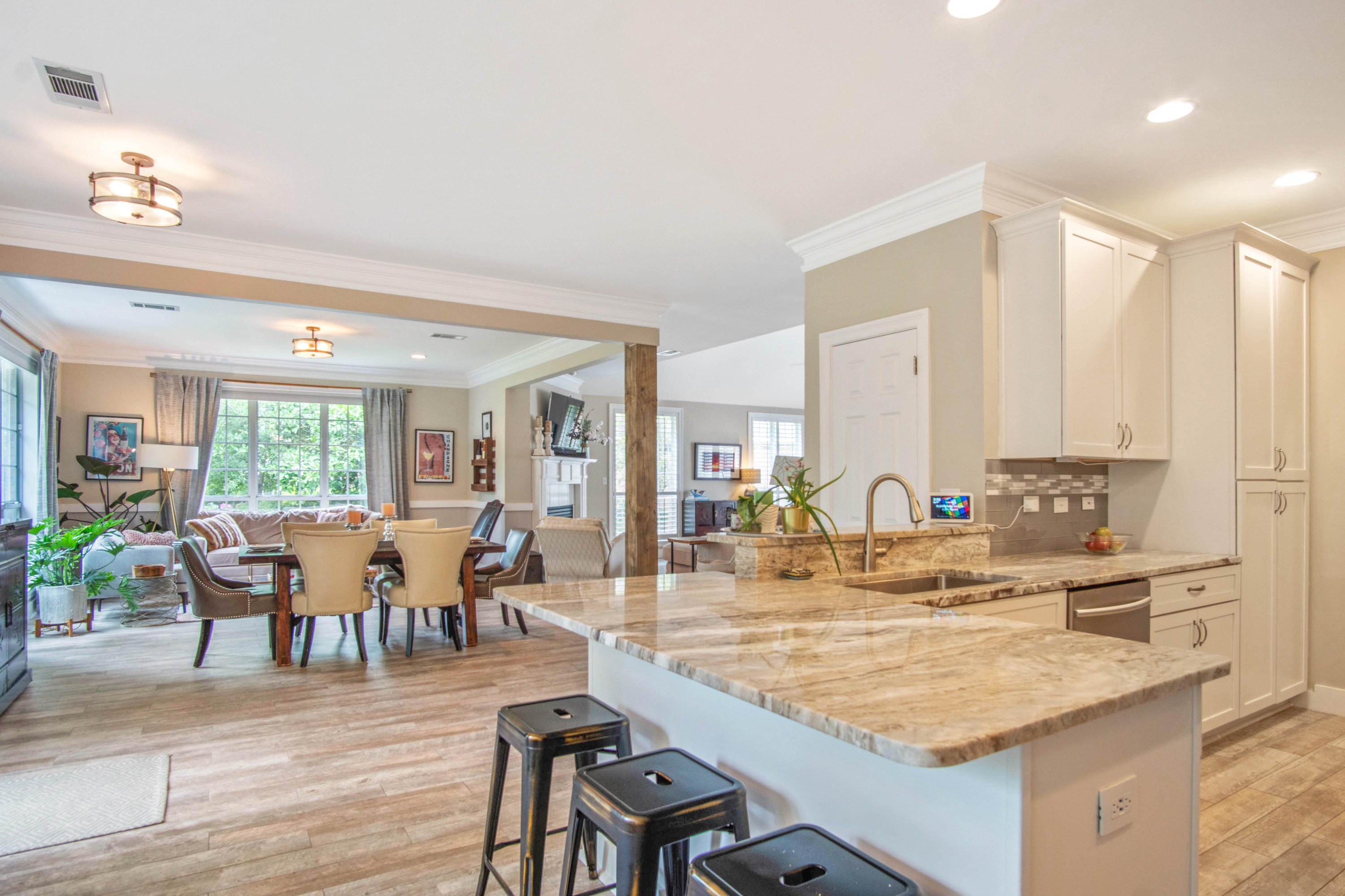 TURNBERRY PLACE - Residential