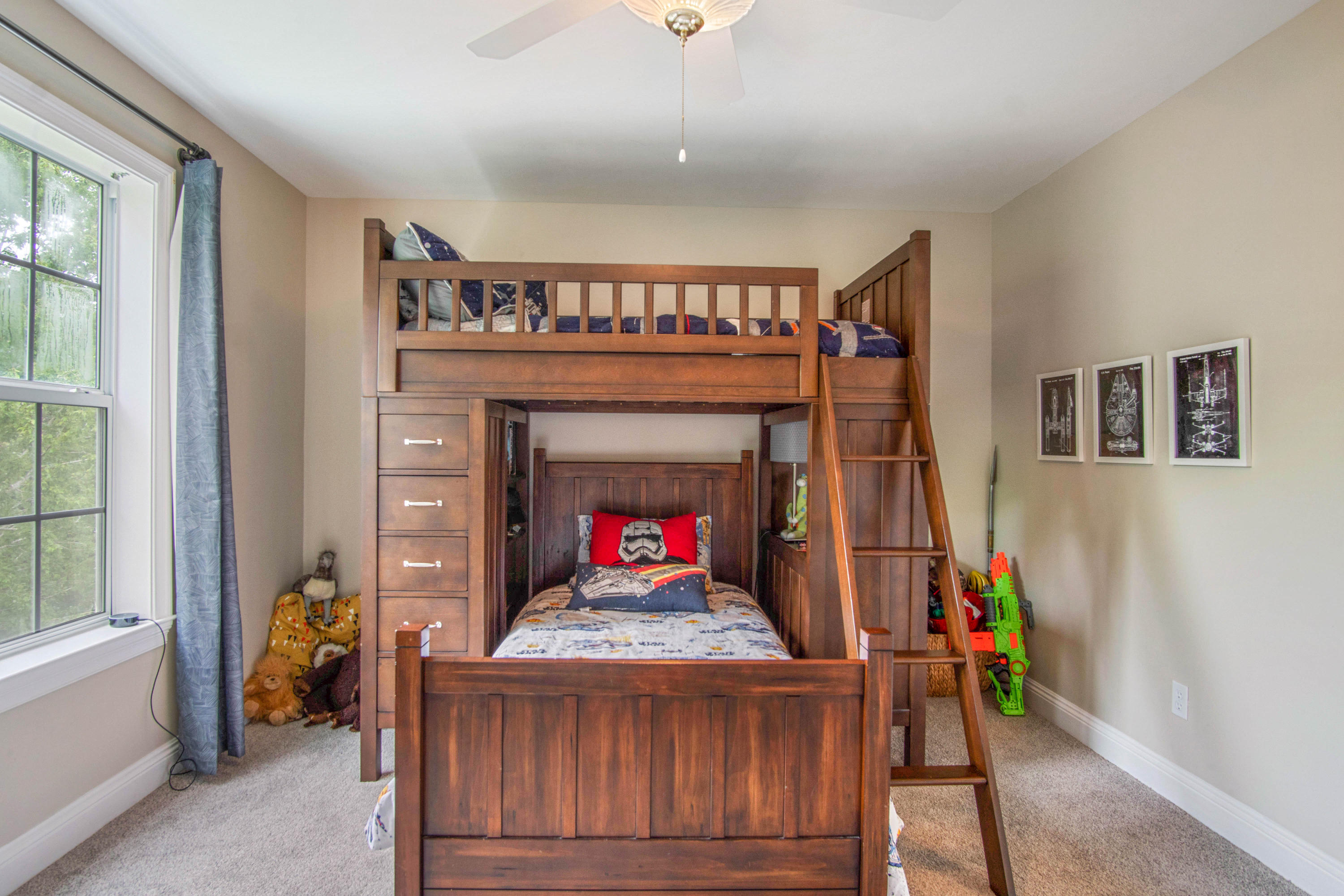 TURNBERRY PLACE - Residential