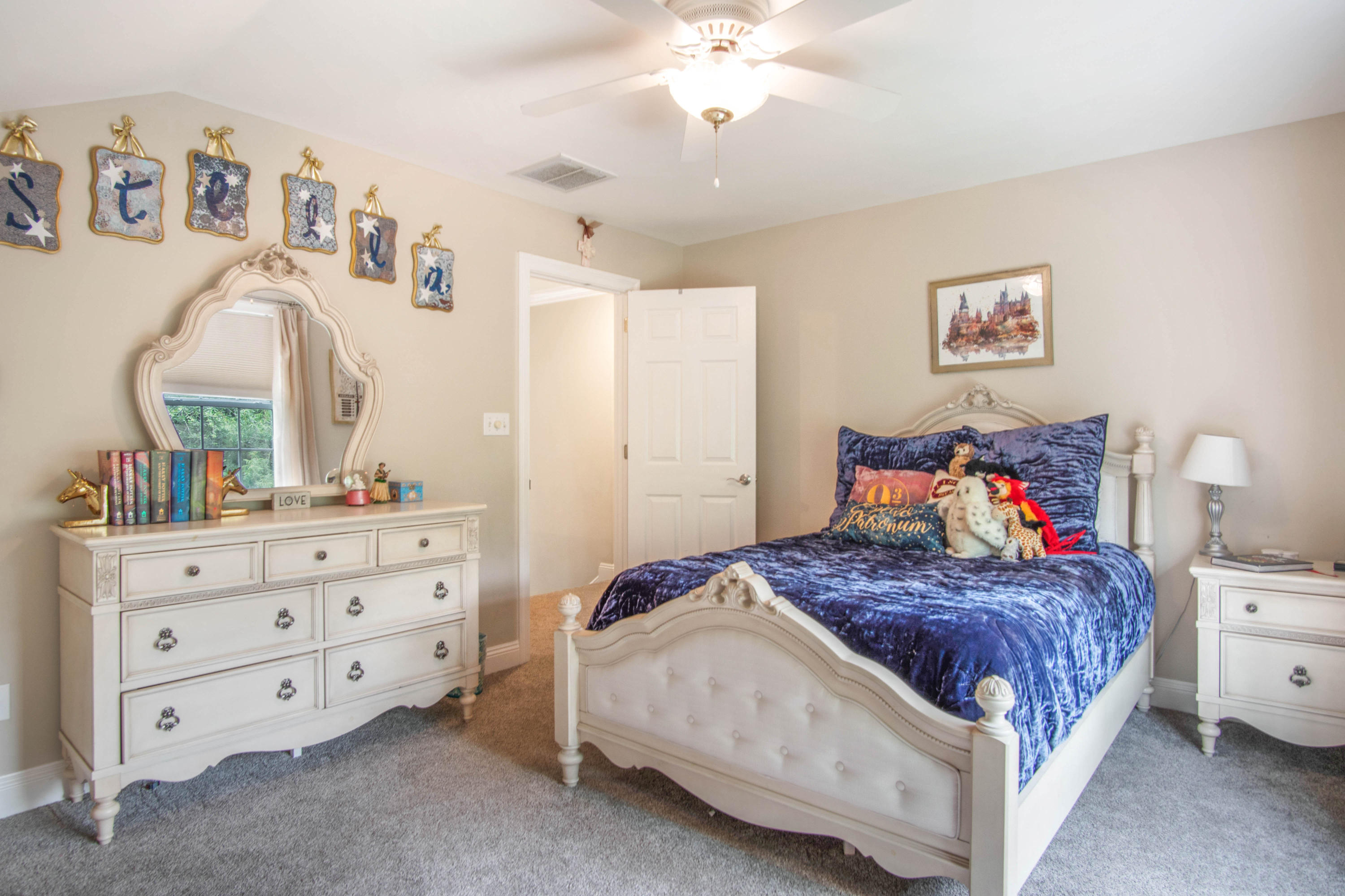 TURNBERRY PLACE - Residential