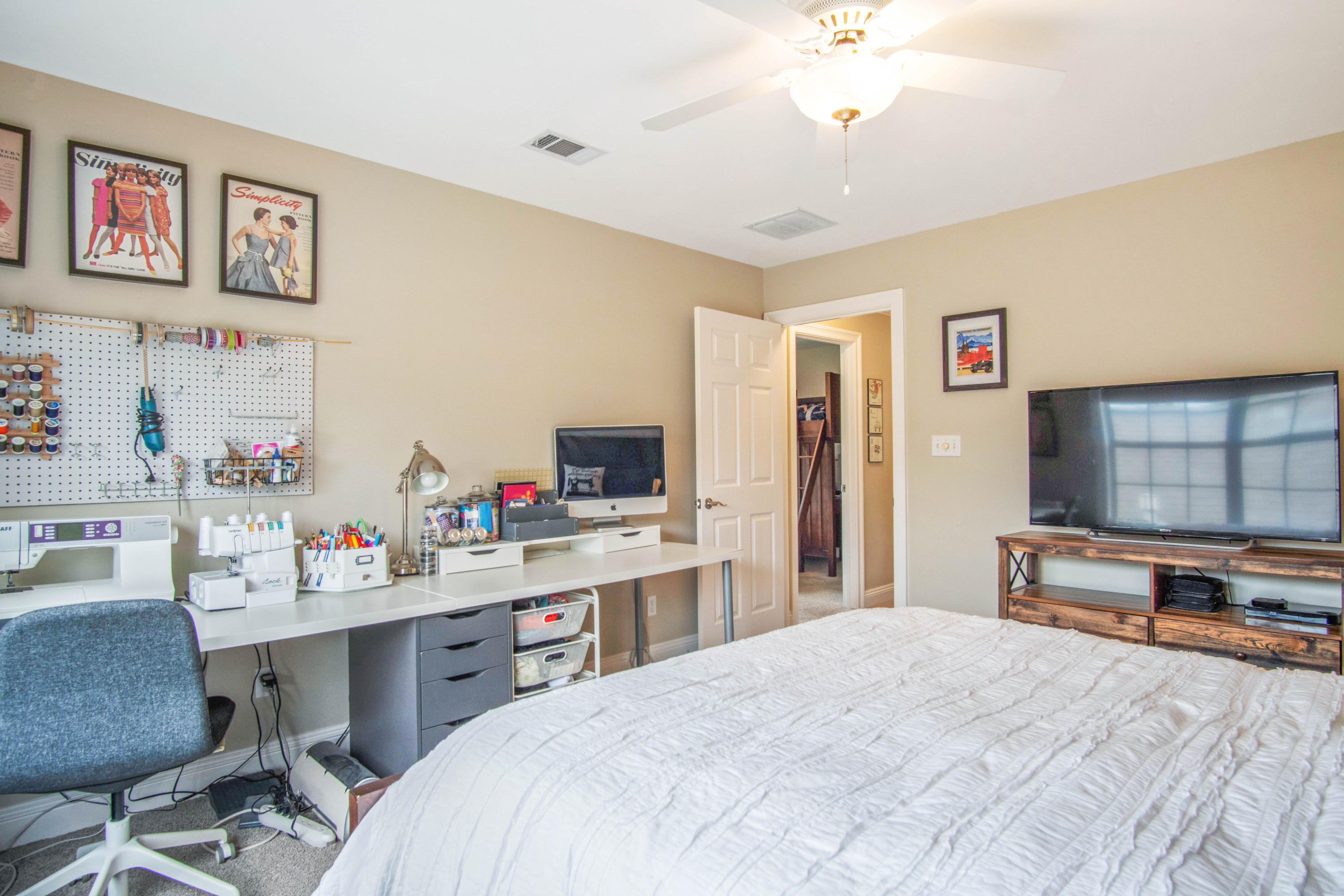 TURNBERRY PLACE - Residential