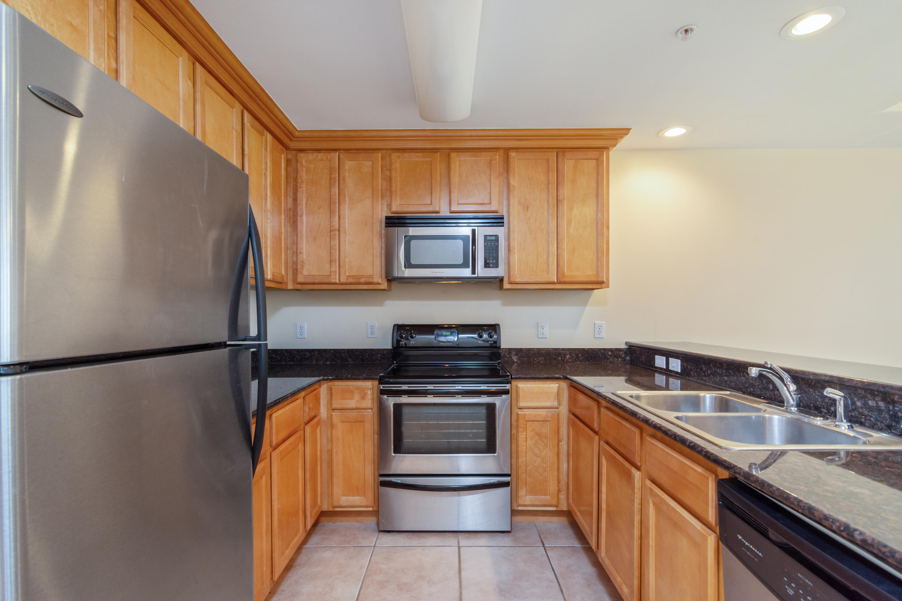 OLD BAY VILLAGE CONDO - Residential