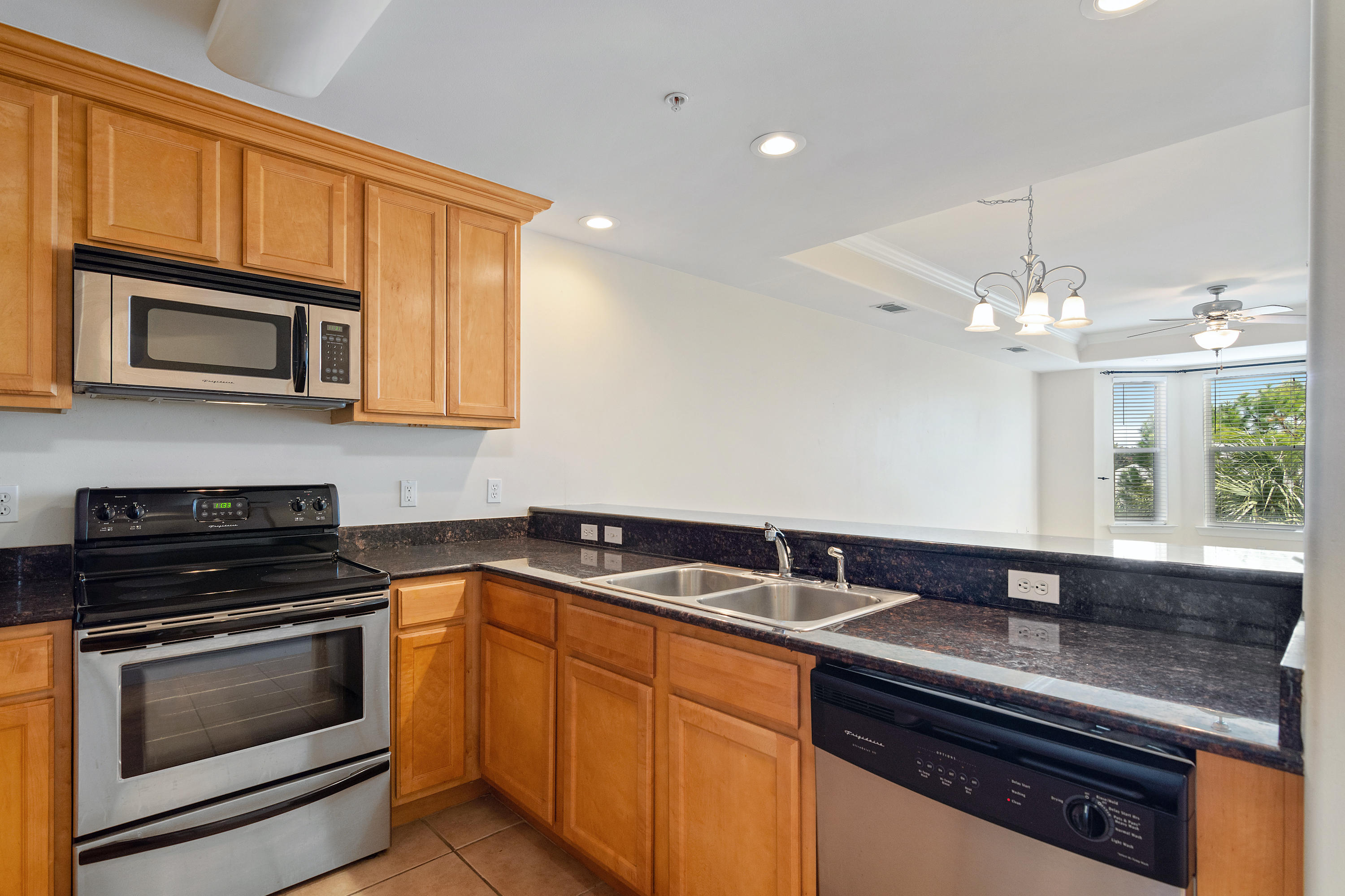 OLD BAY VILLAGE CONDO - Residential