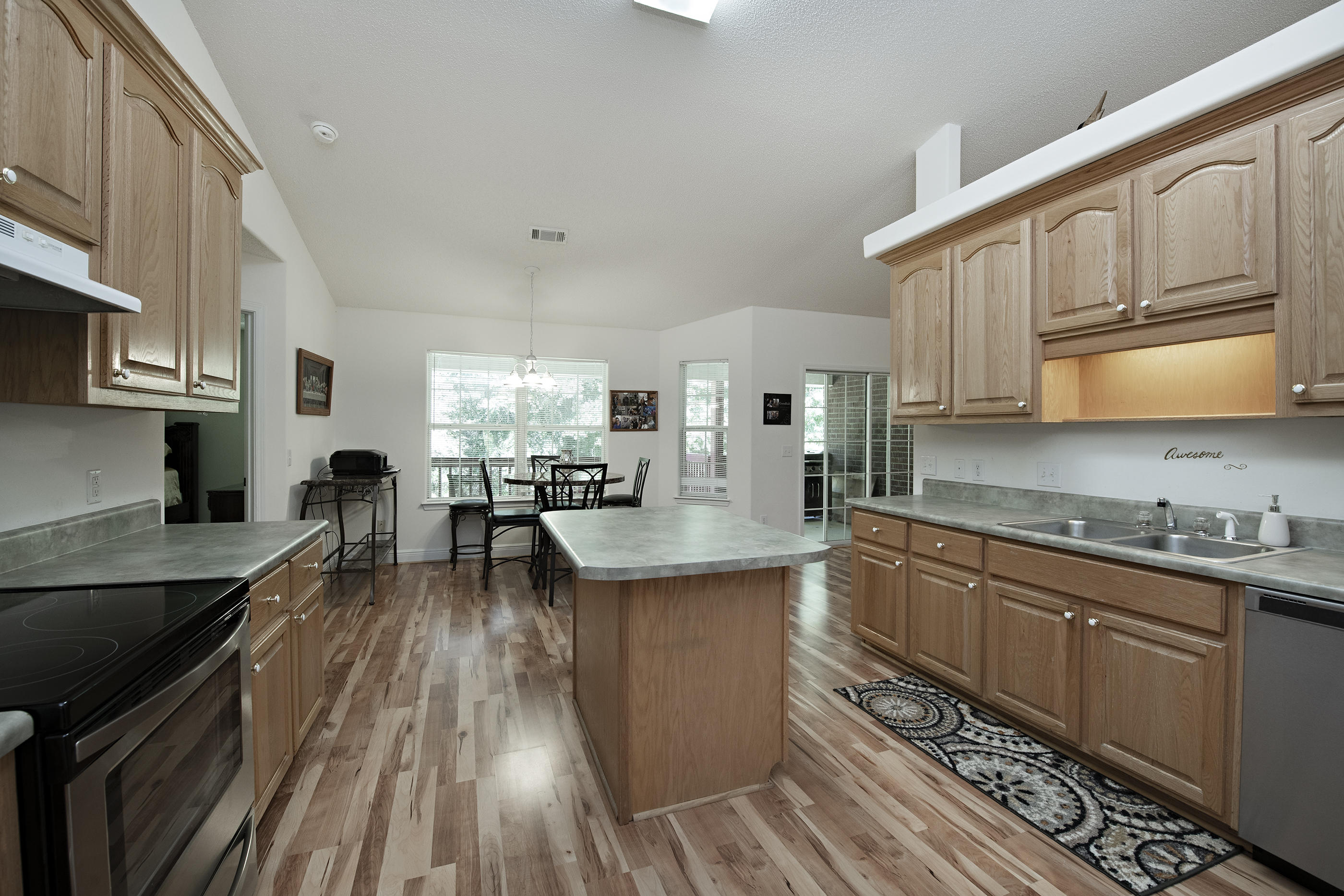 FOX VALLEY - Residential