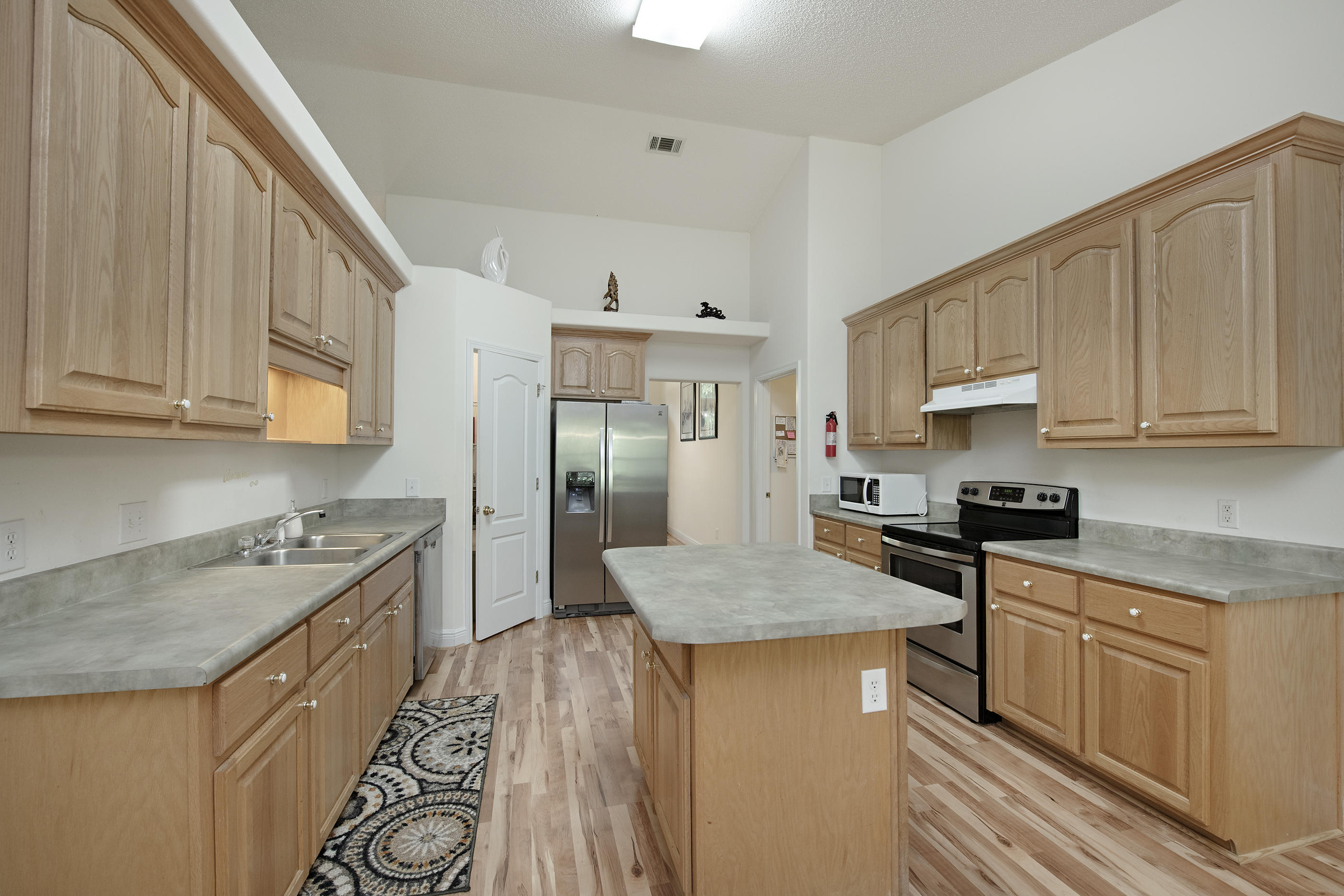 FOX VALLEY - Residential