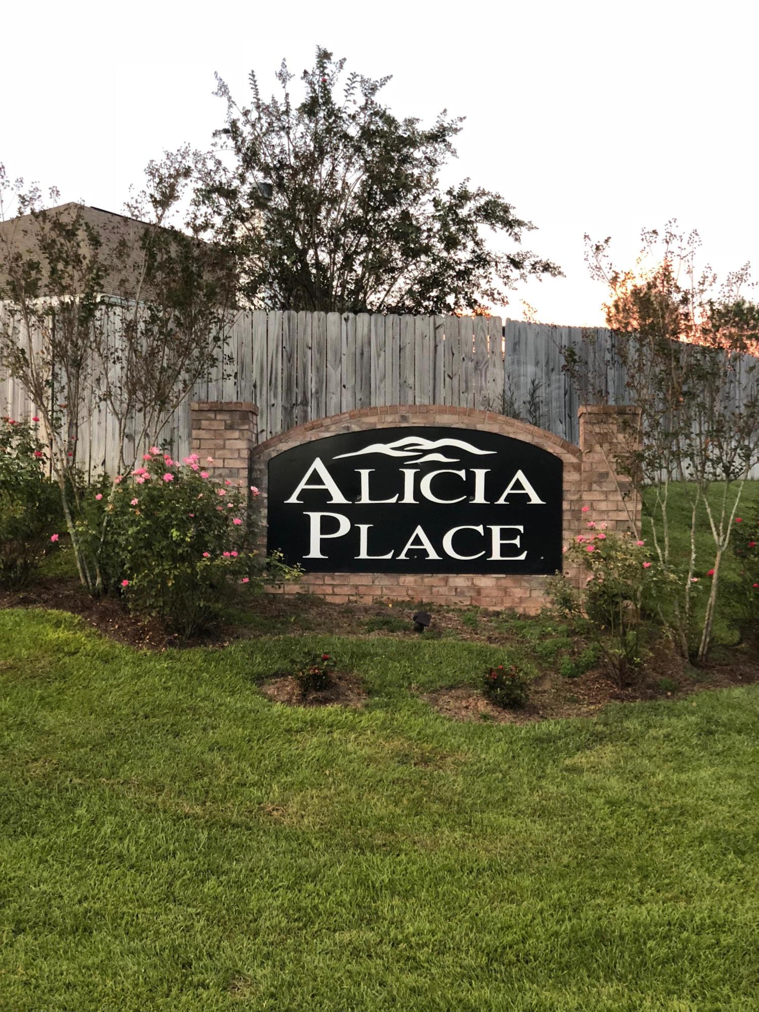 ALICIA PLACE - Residential