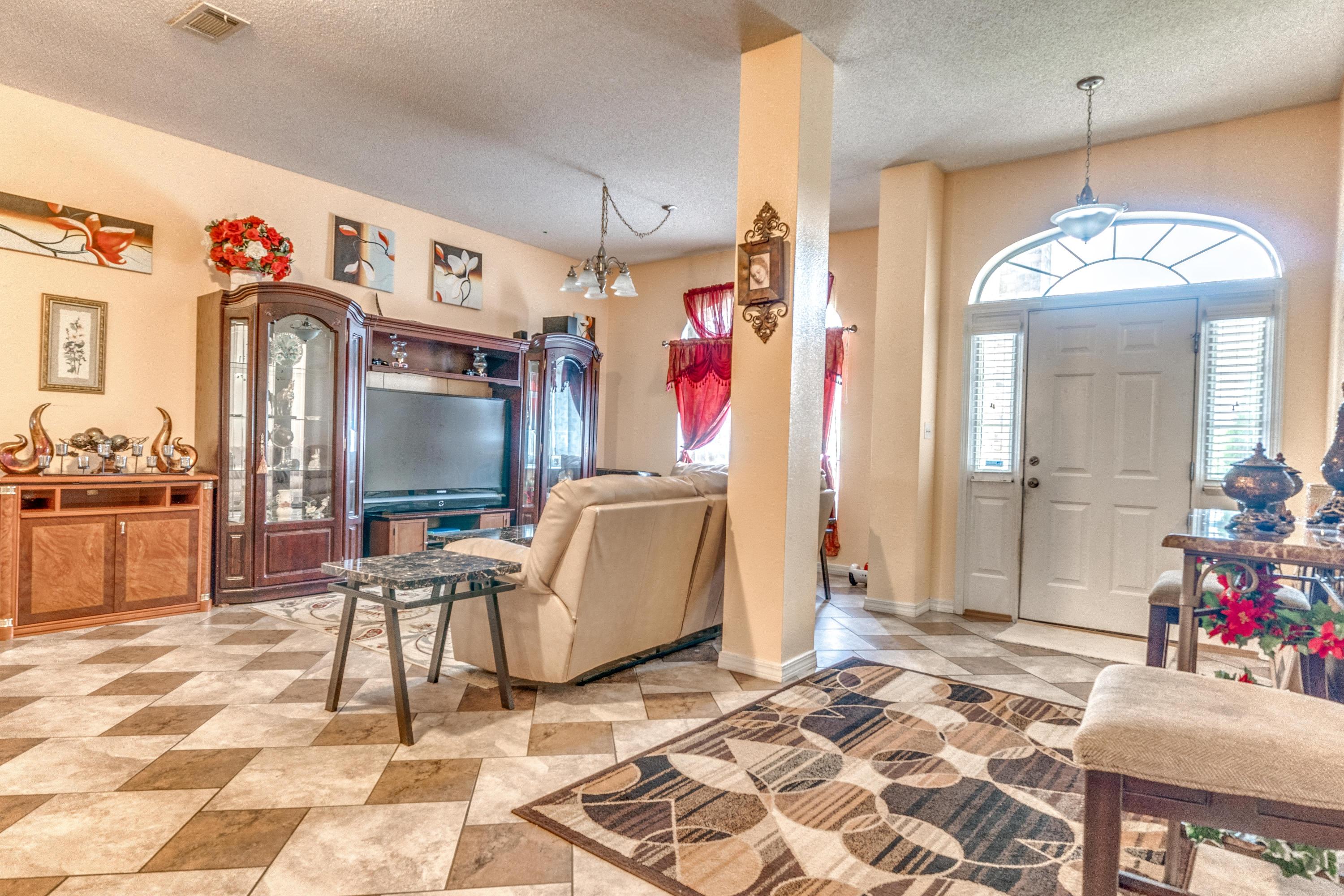 ALICIA PLACE - Residential