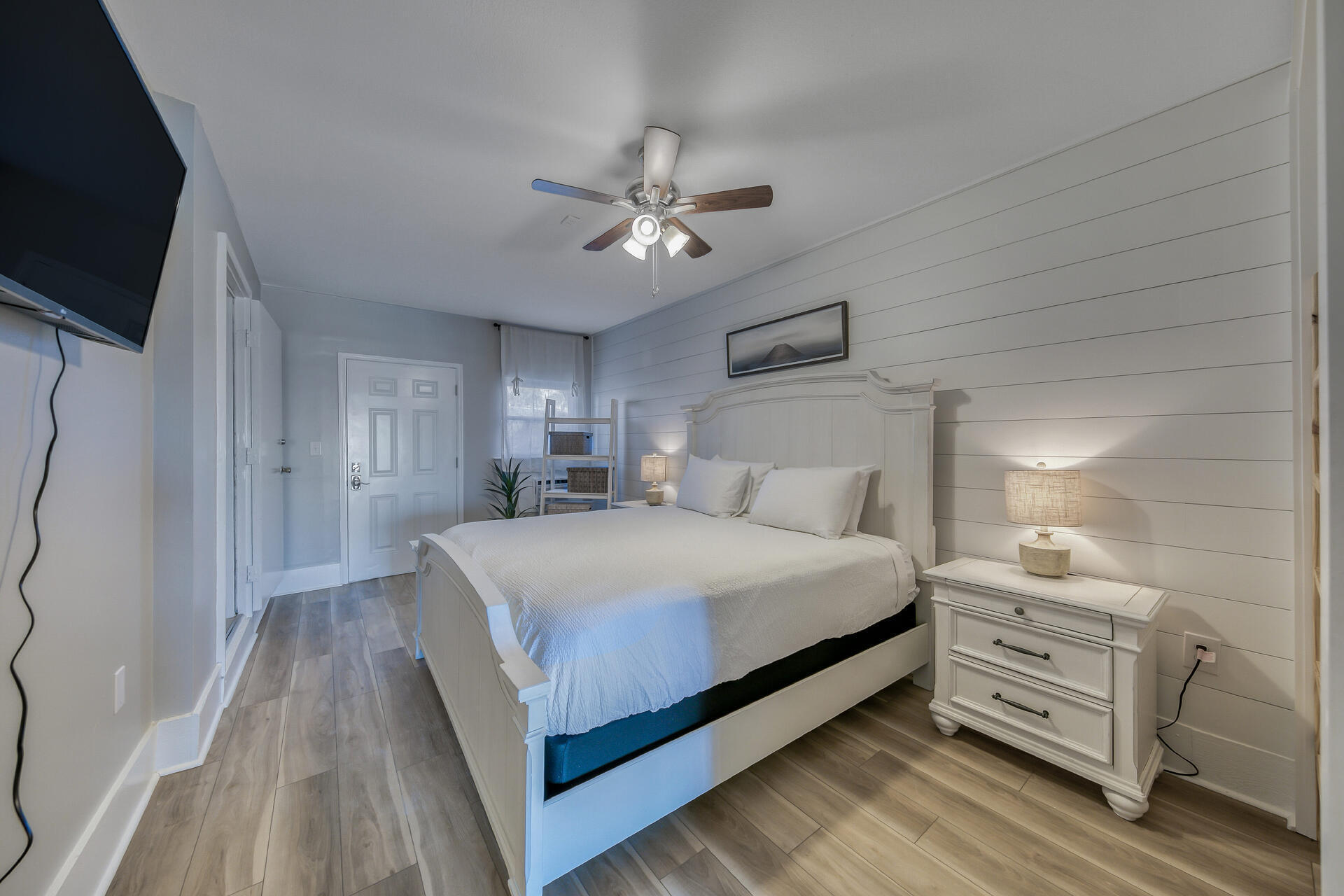 SANDDOLLAR T/H - Residential