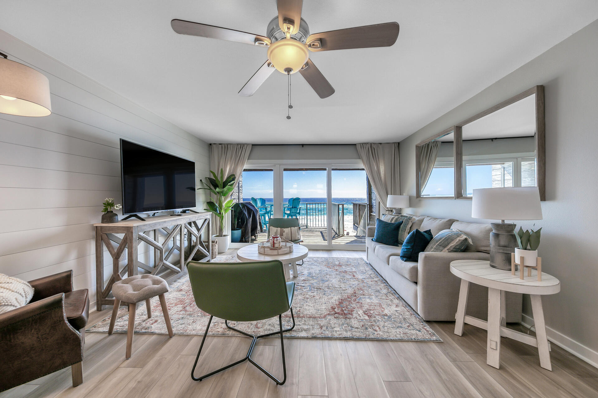 SANDDOLLAR T/H - Residential
