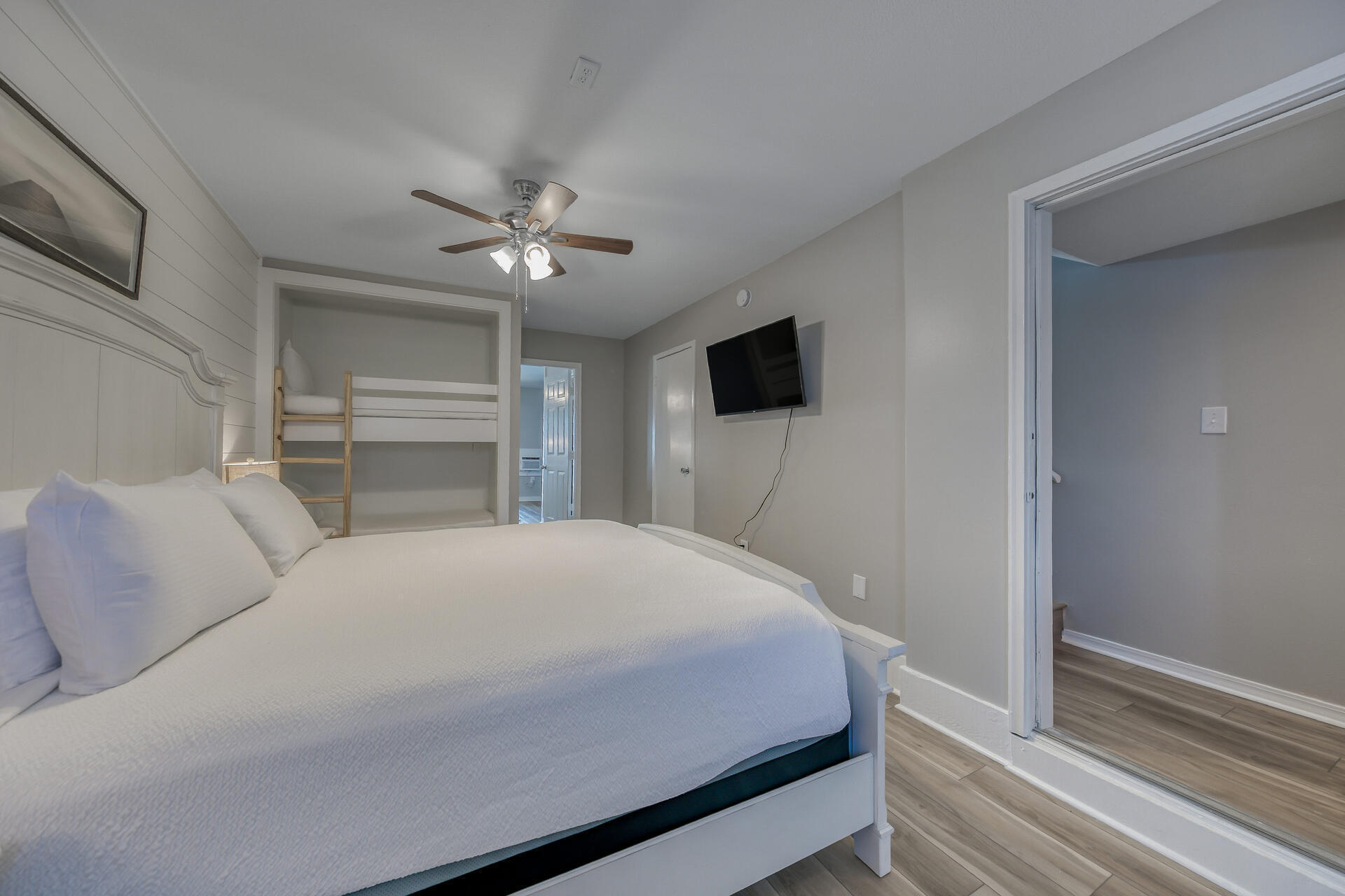 SANDDOLLAR T/H - Residential