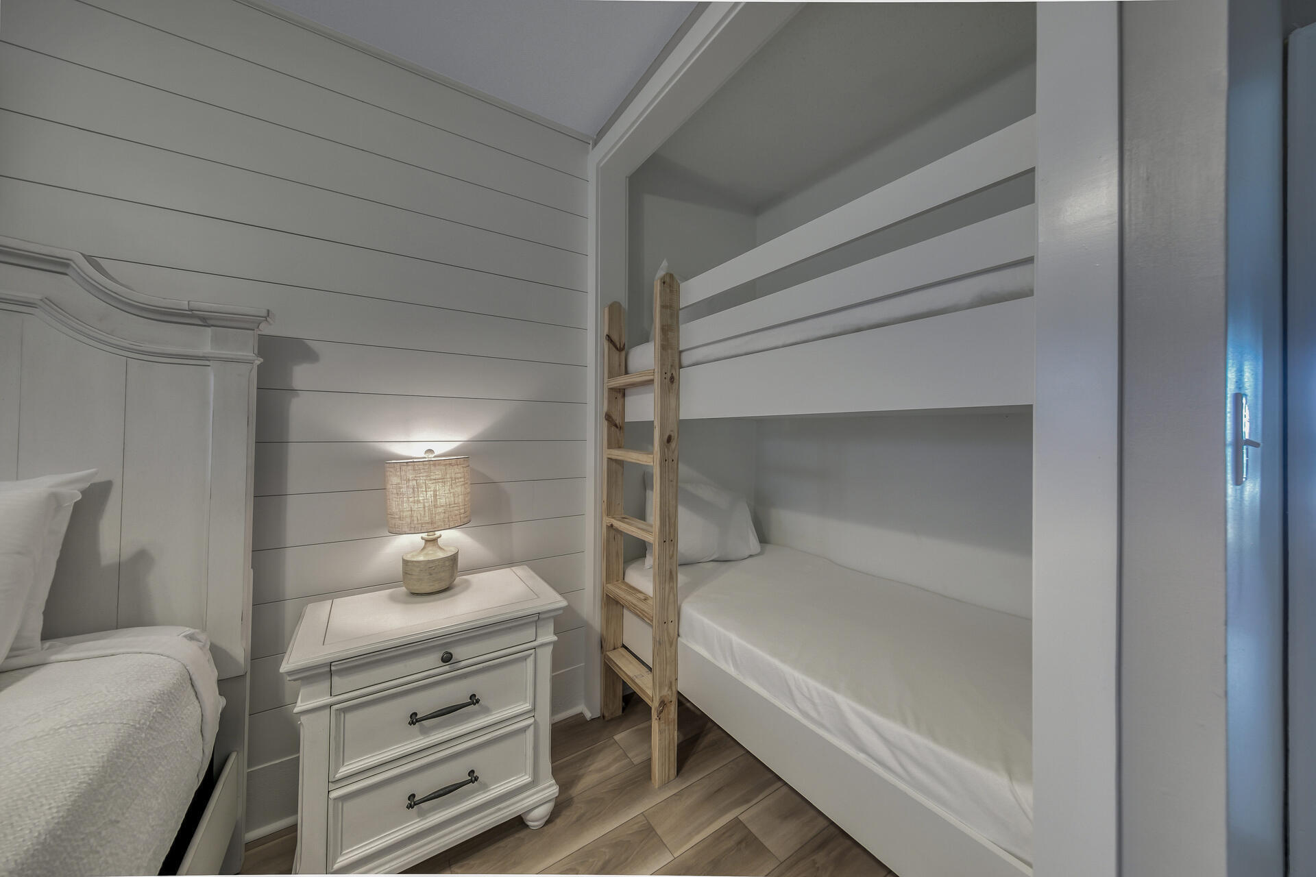 SANDDOLLAR T/H - Residential