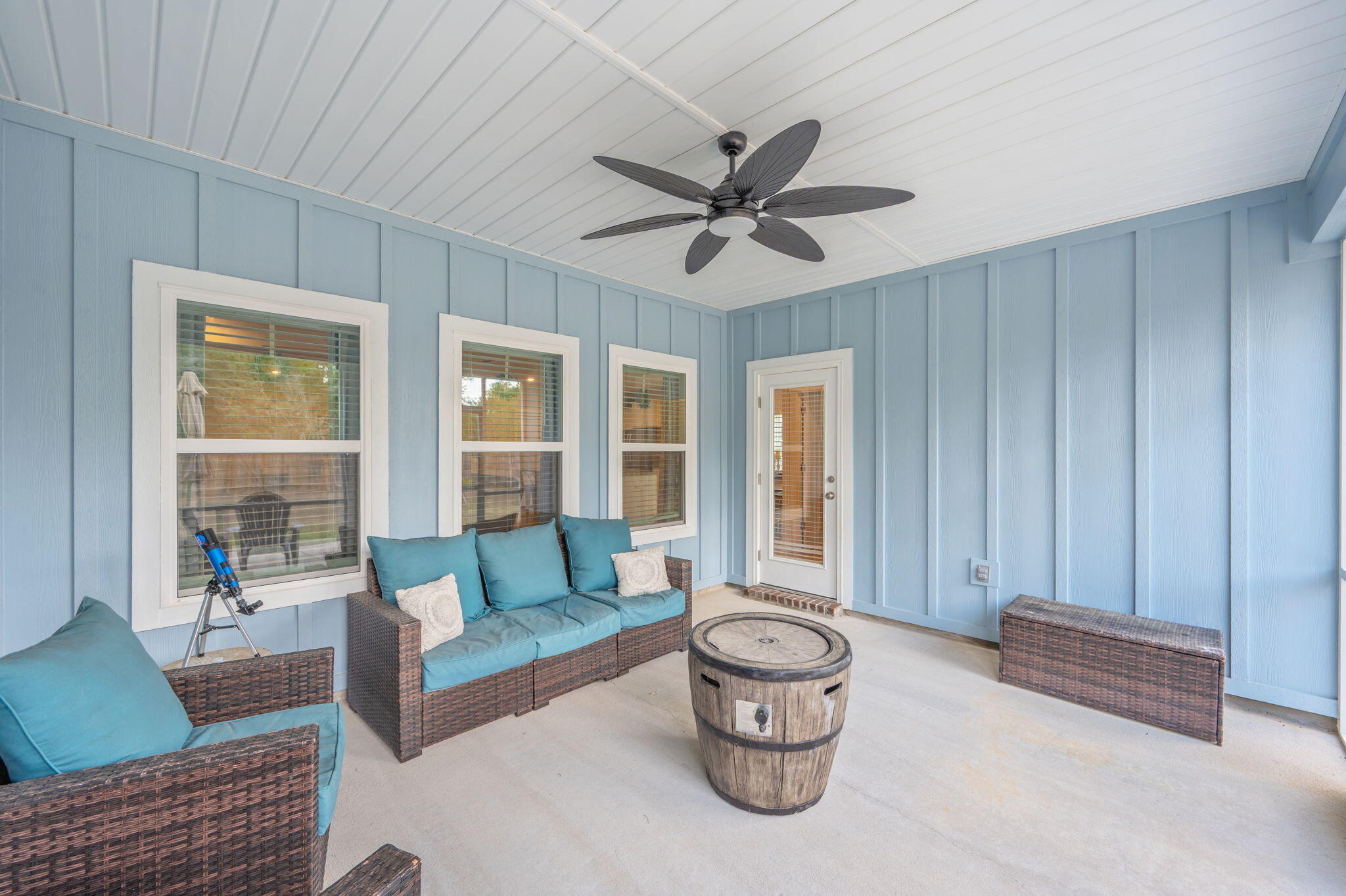 HILLWOOD ESTATES - Residential