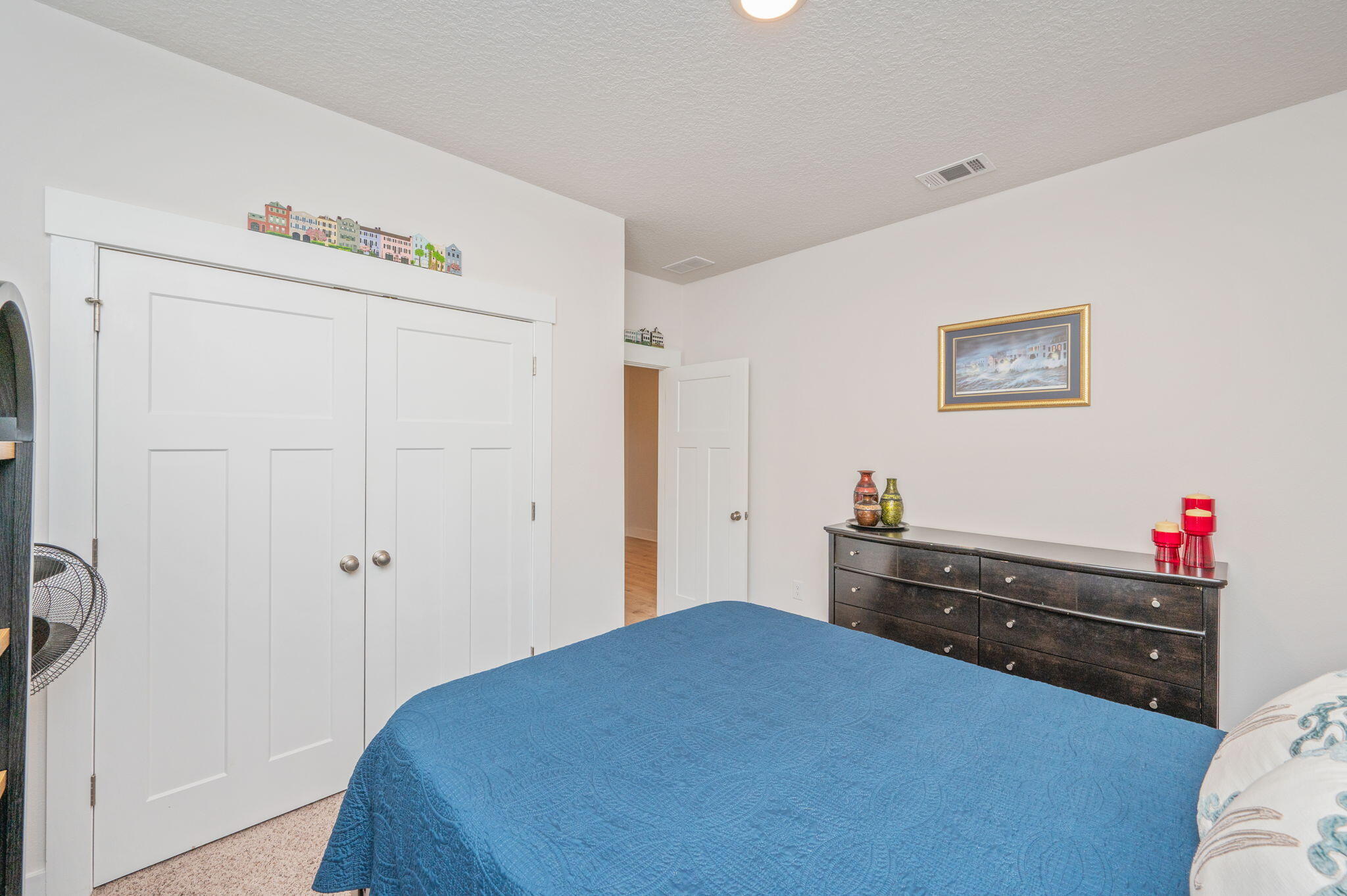 HILLWOOD ESTATES - Residential