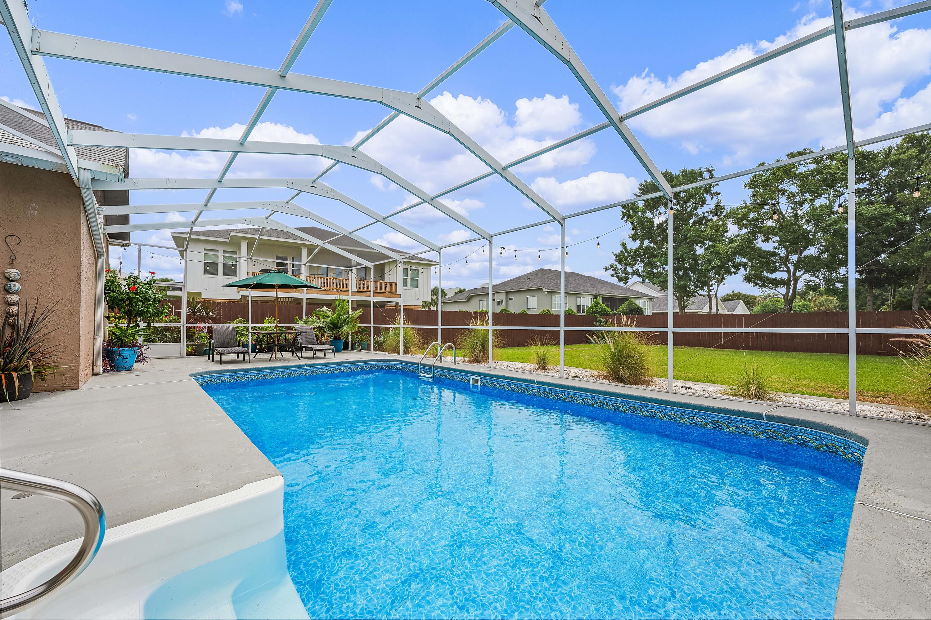 TIGER POINT - Residential