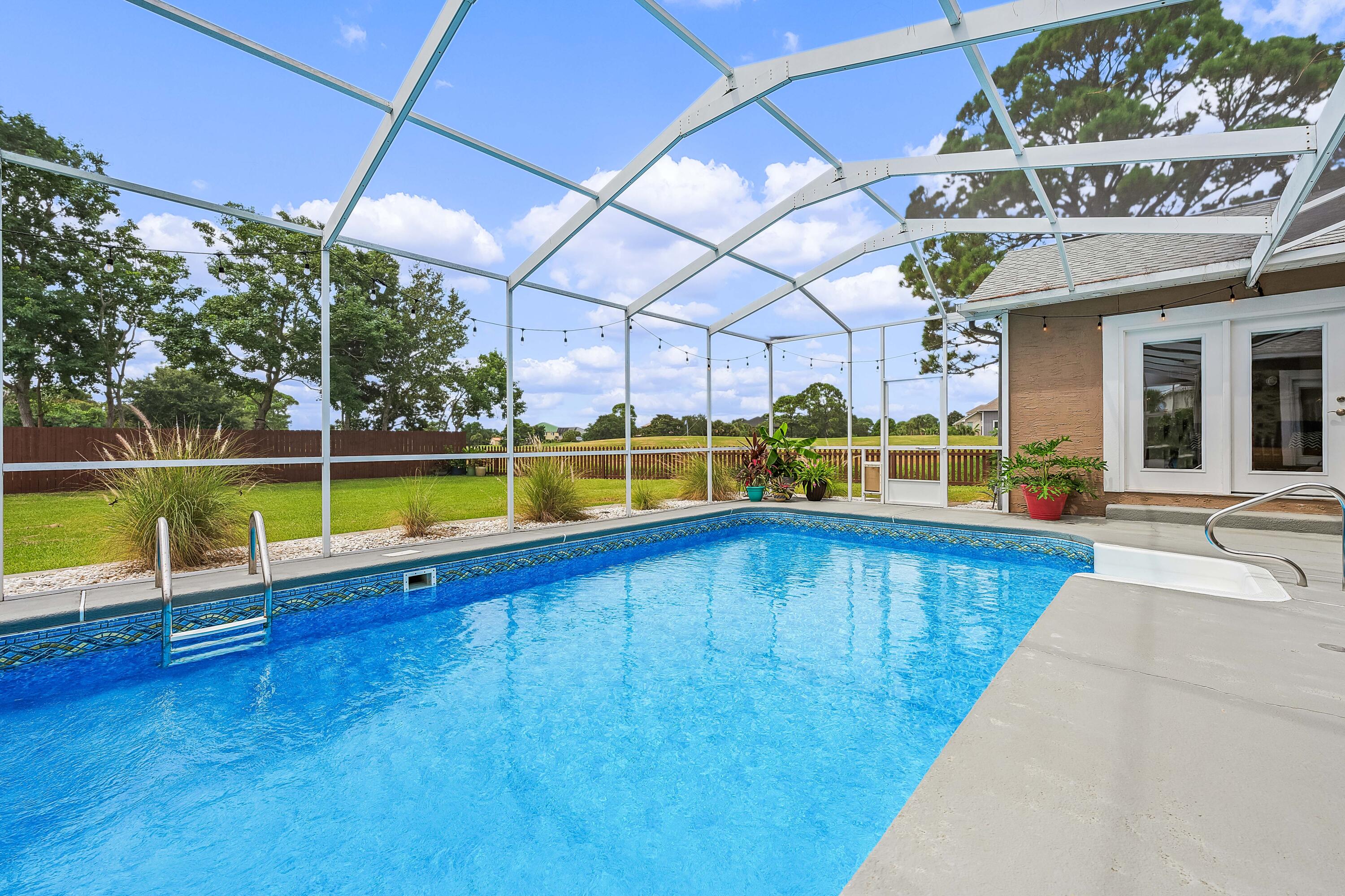 TIGER POINT - Residential