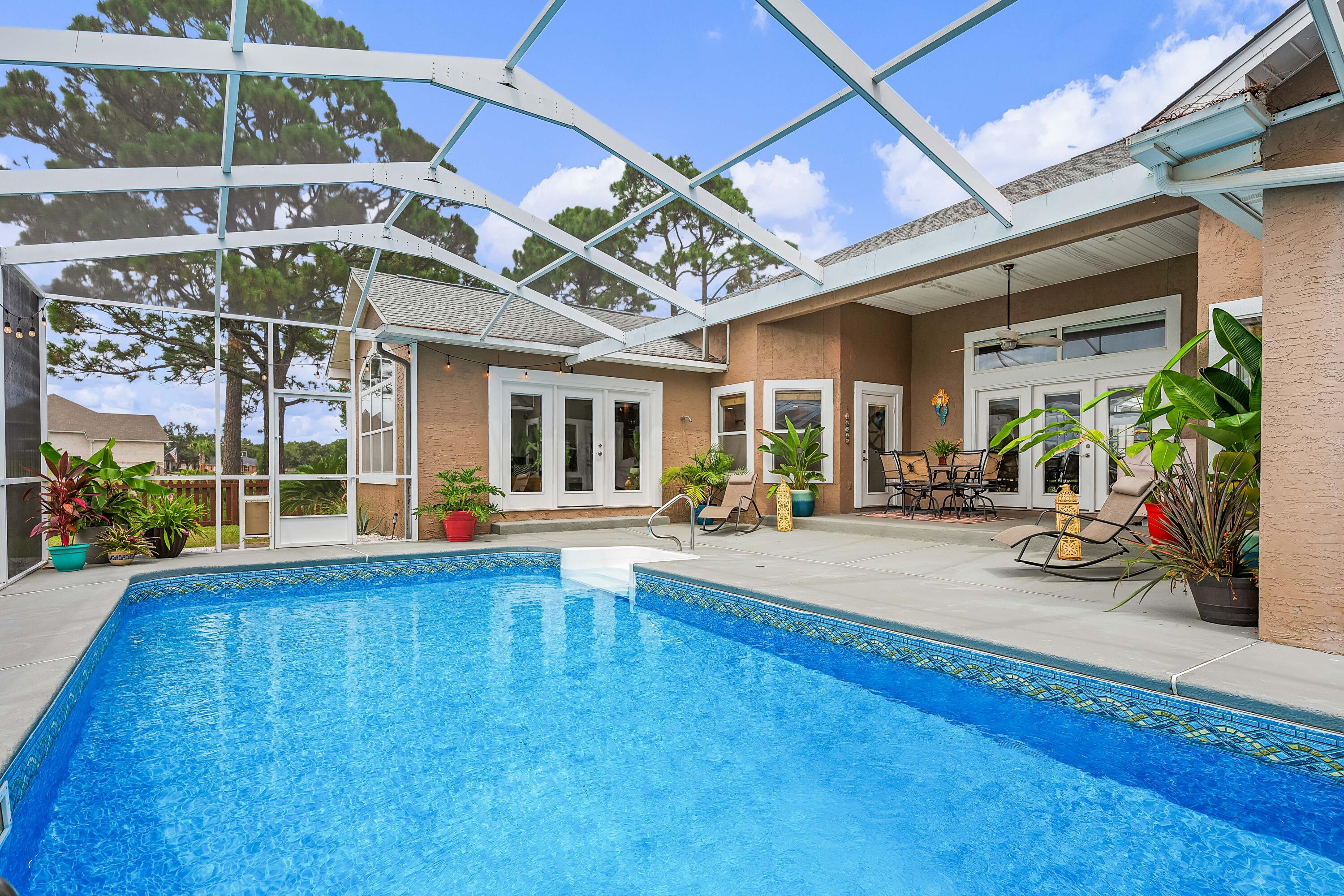 TIGER POINT - Residential