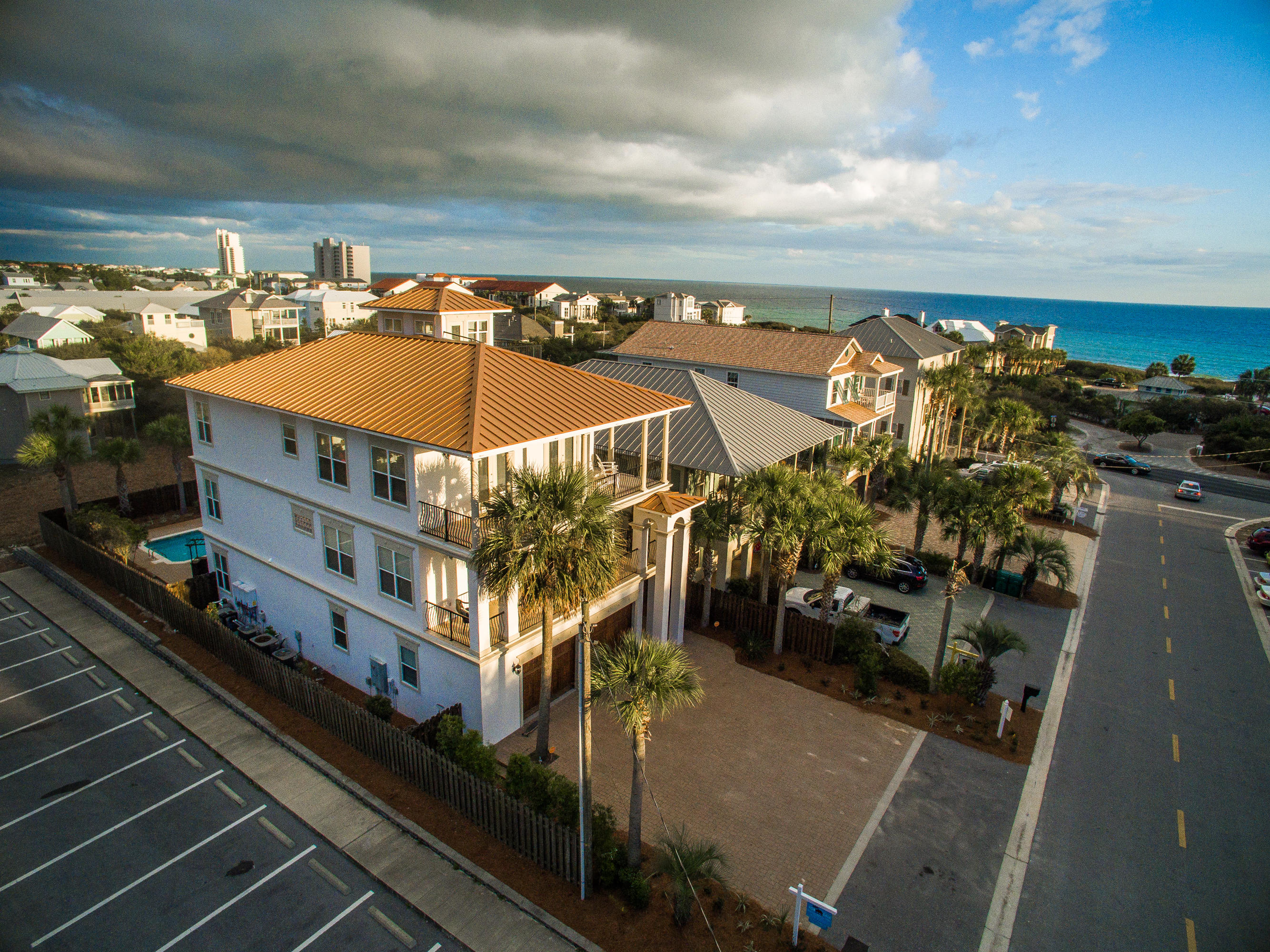 GULF SHORE MANOR - Residential