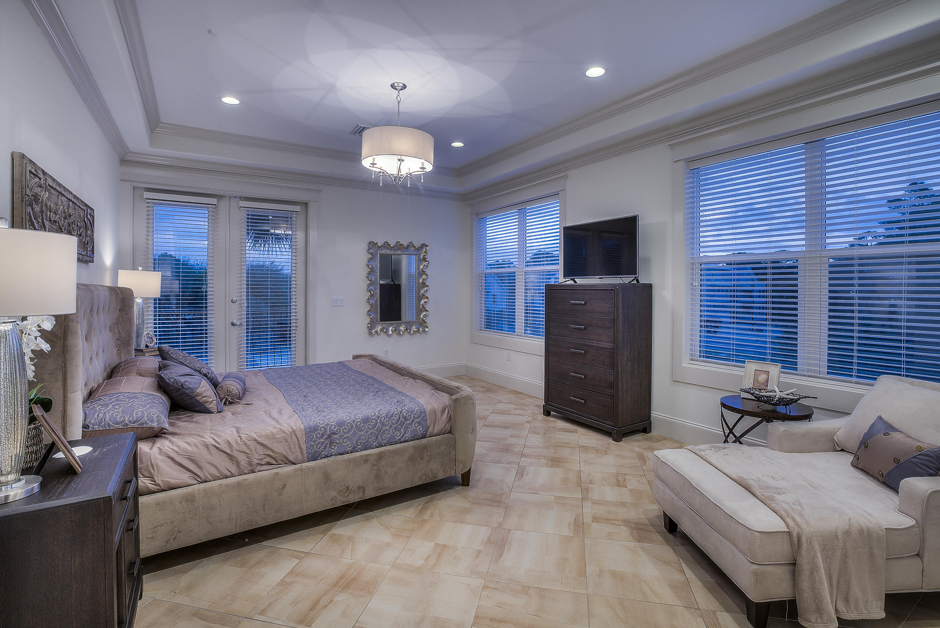 GULF SHORE MANOR - Residential