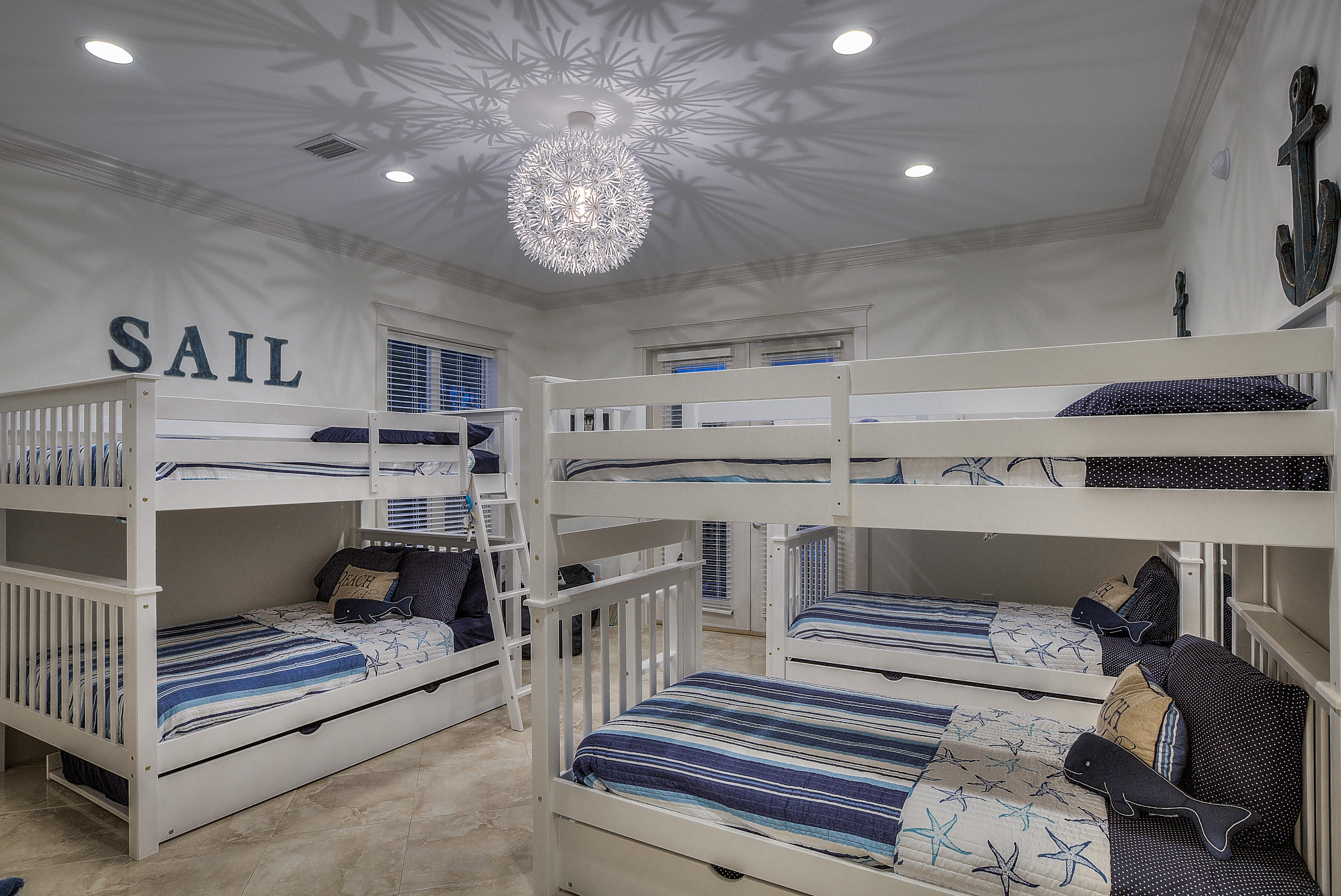 GULF SHORE MANOR - Residential