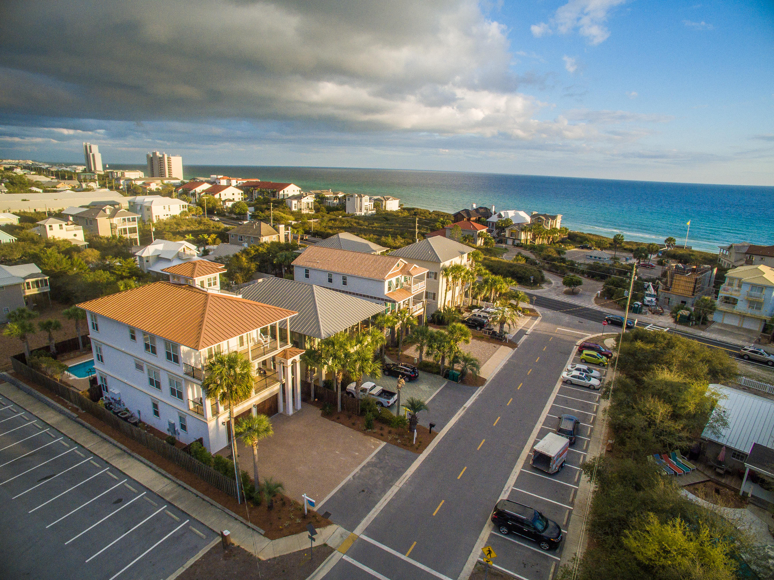 GULF SHORE MANOR - Residential