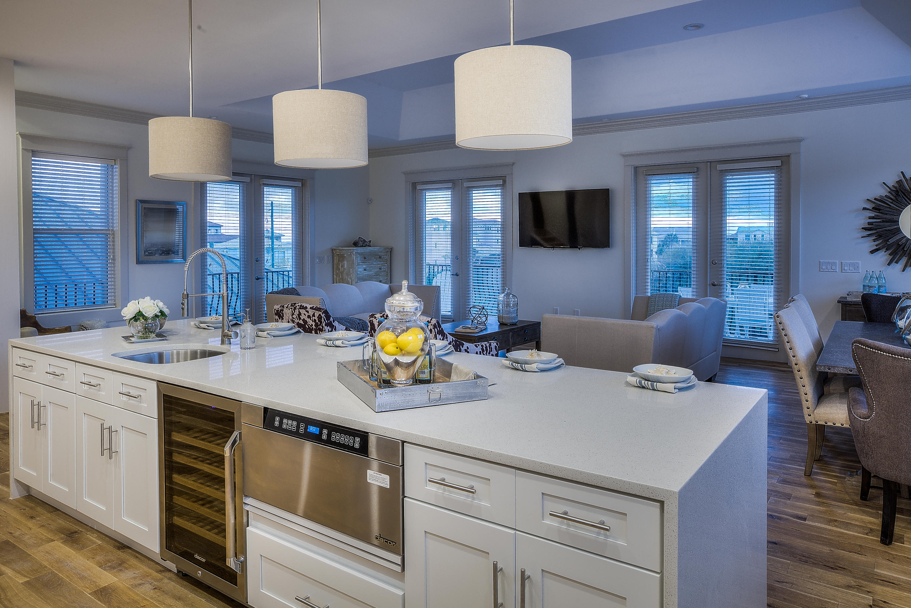 GULF SHORE MANOR - Residential