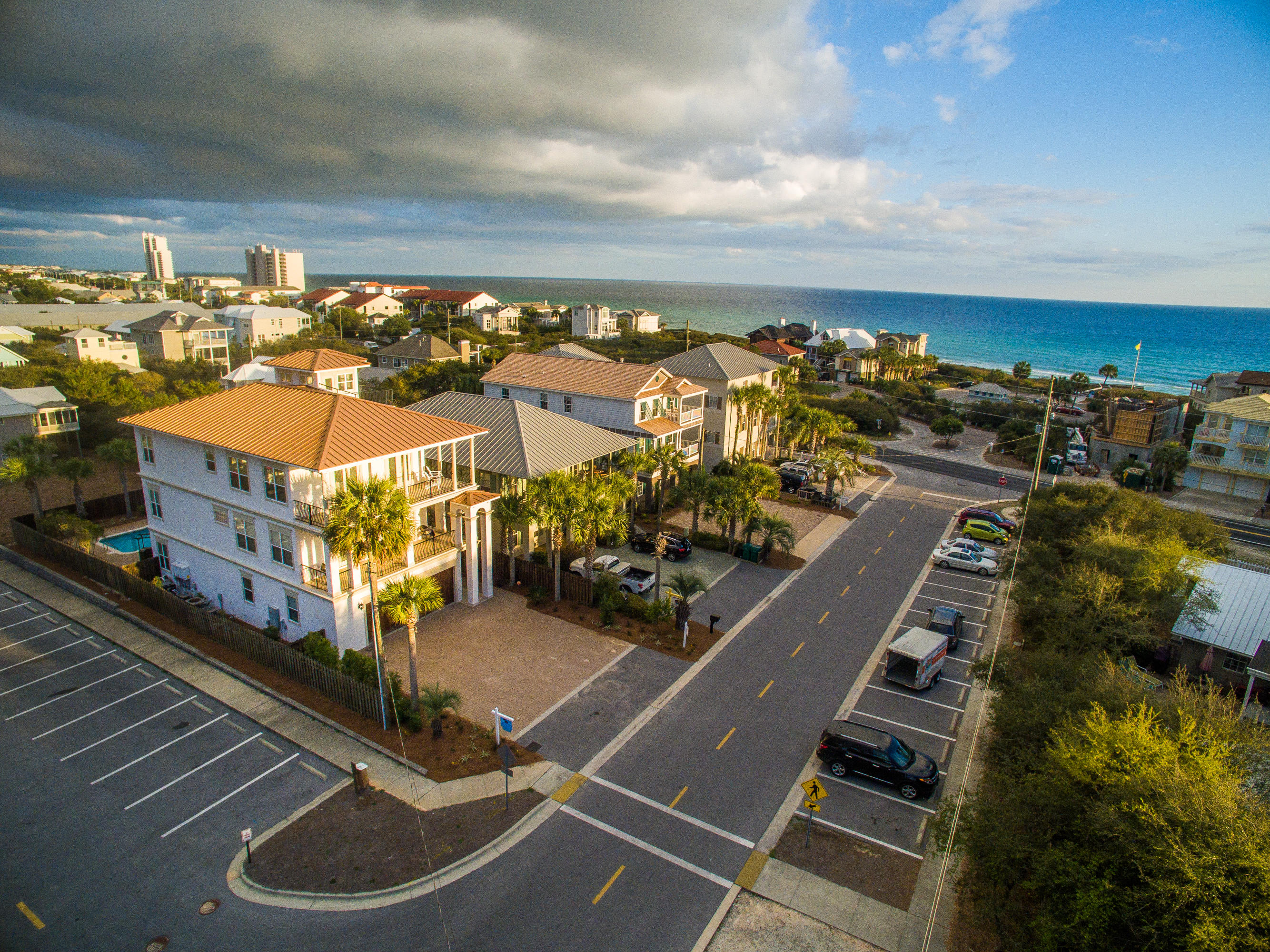 GULF SHORE MANOR - Residential