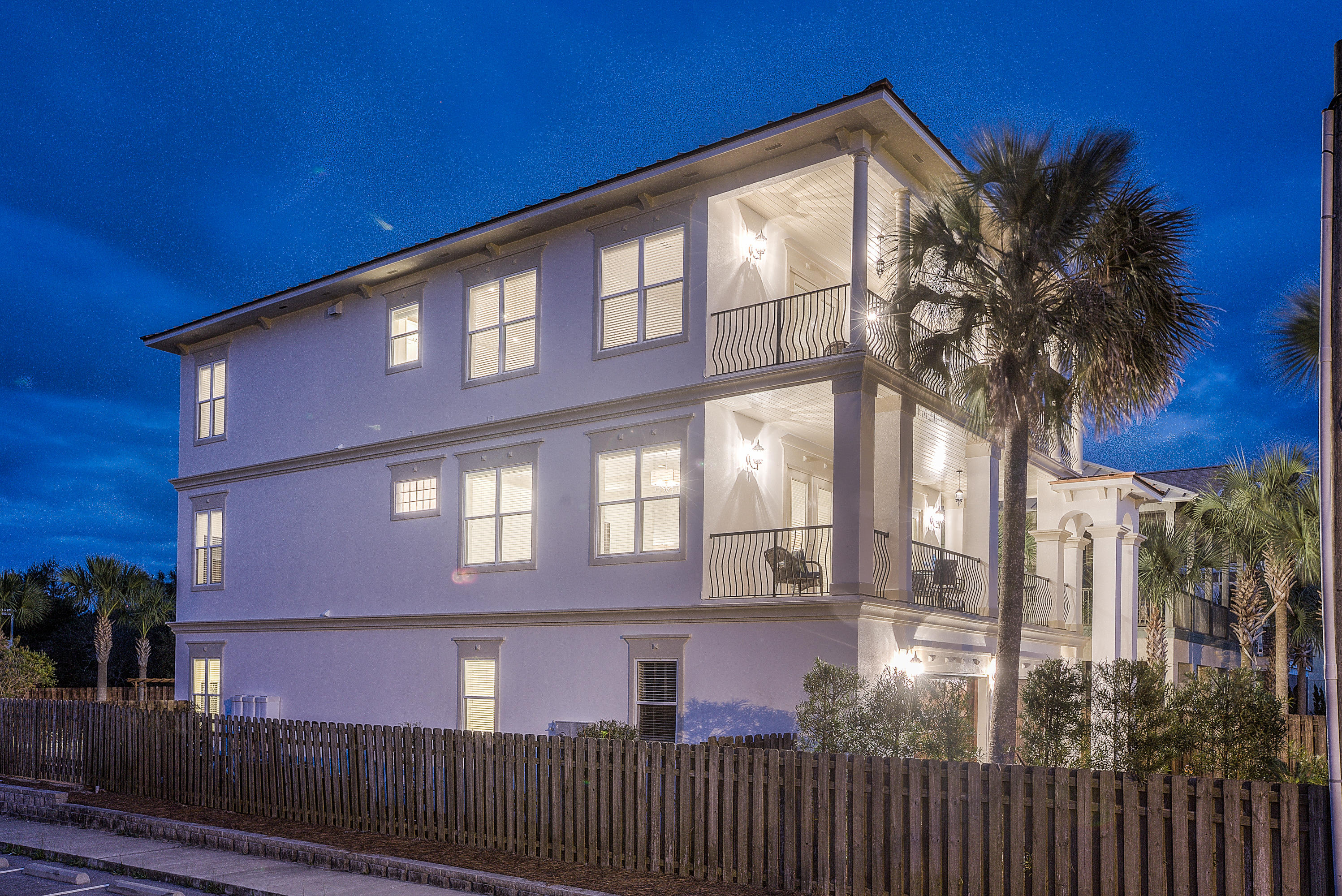 GULF SHORE MANOR - Residential