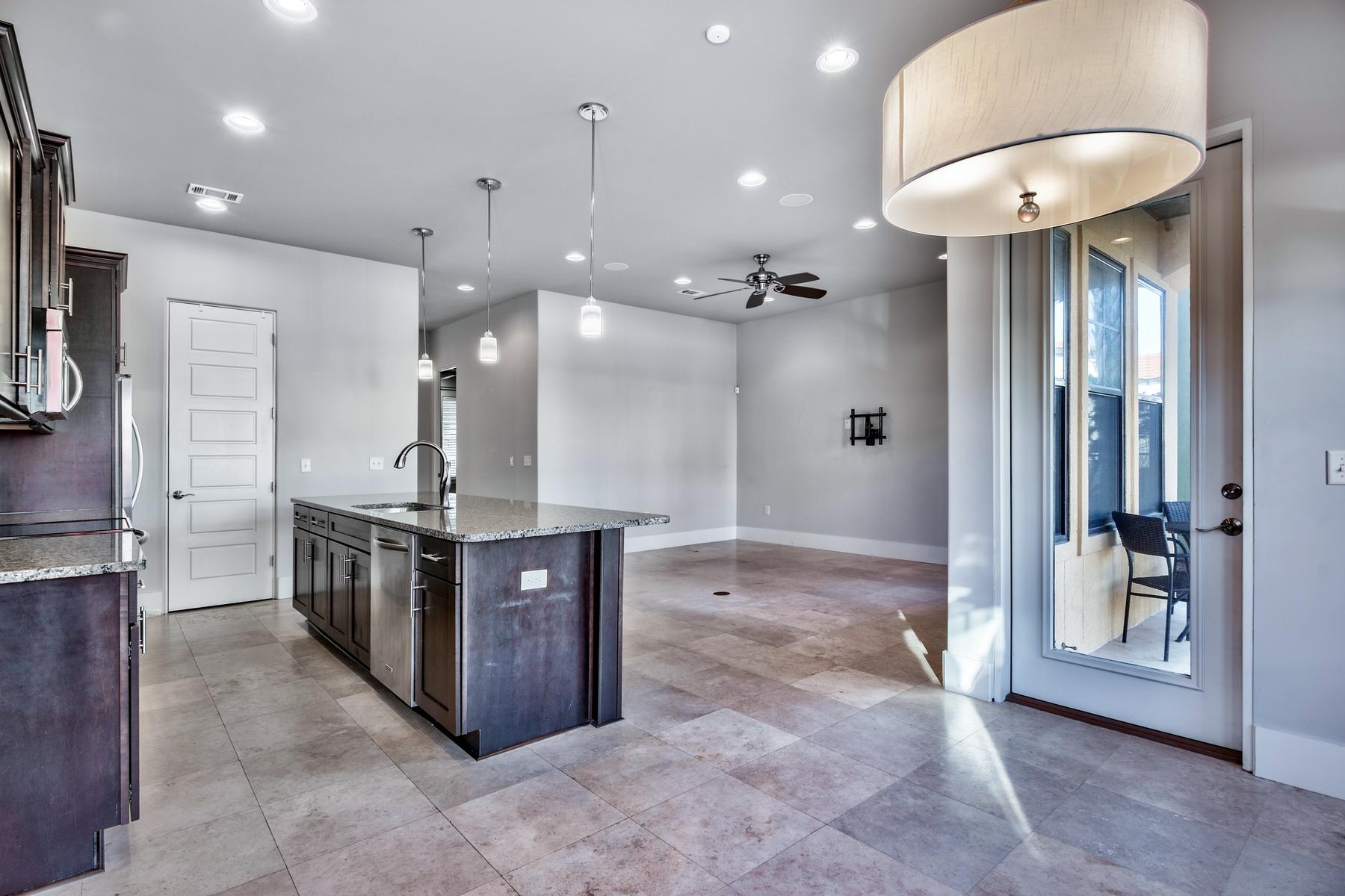 VILLA LAGO - Residential