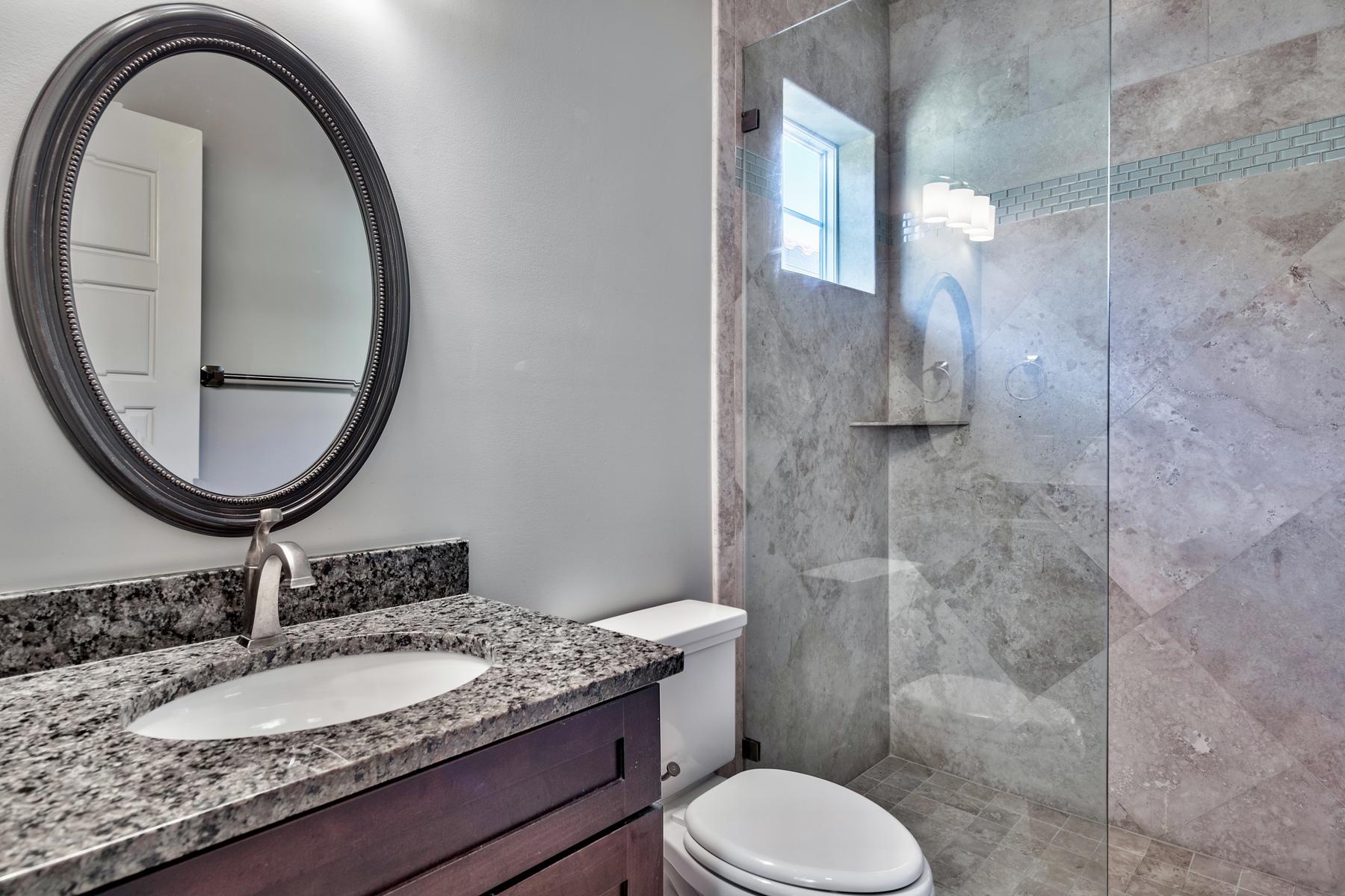 VILLA LAGO - Residential