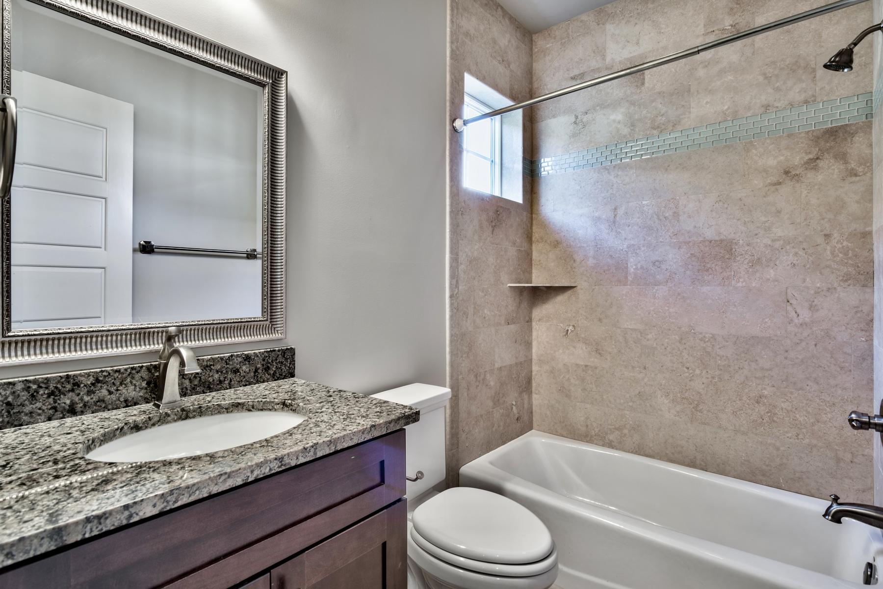 VILLA LAGO - Residential