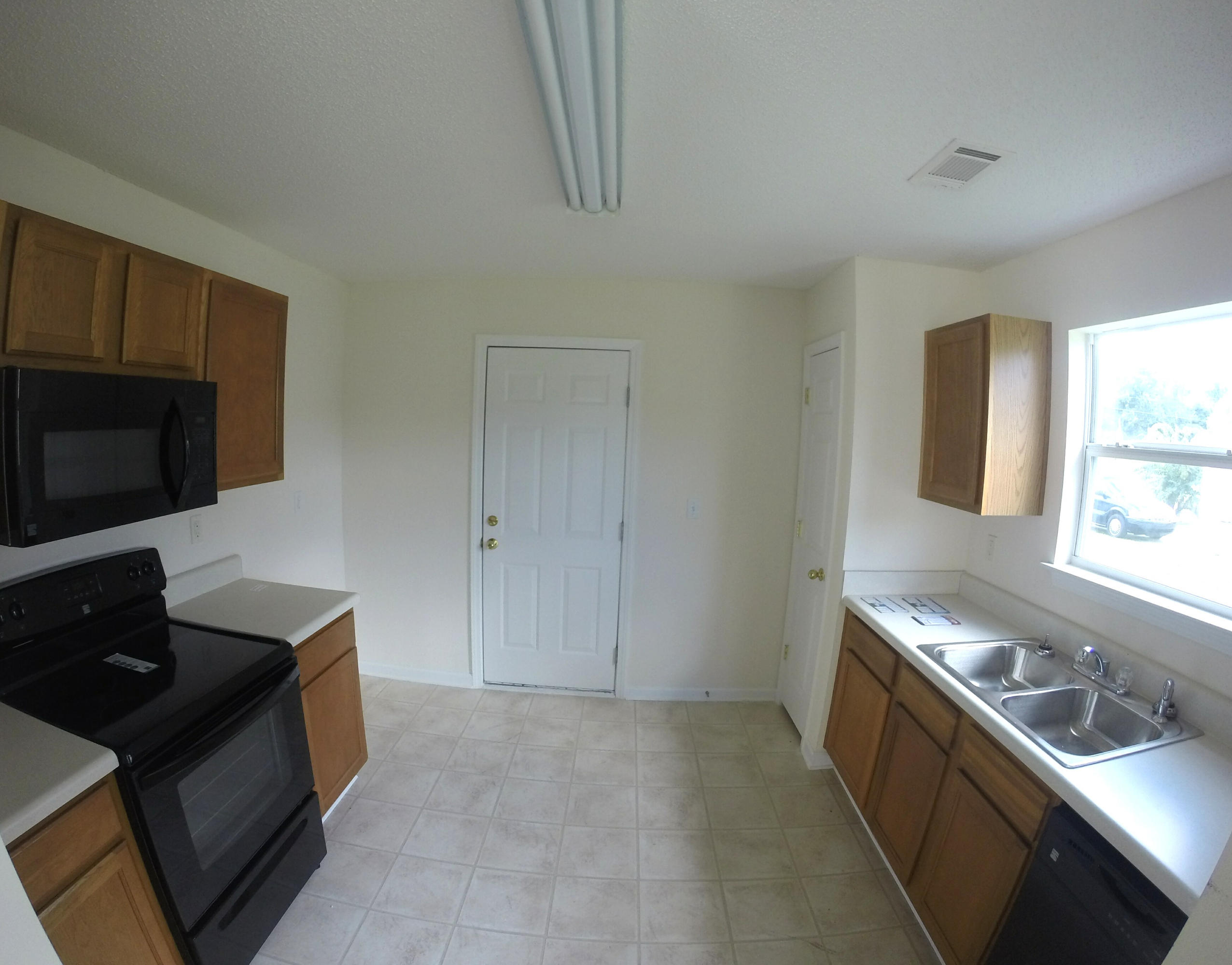 STILLWELL ESTATES - Residential