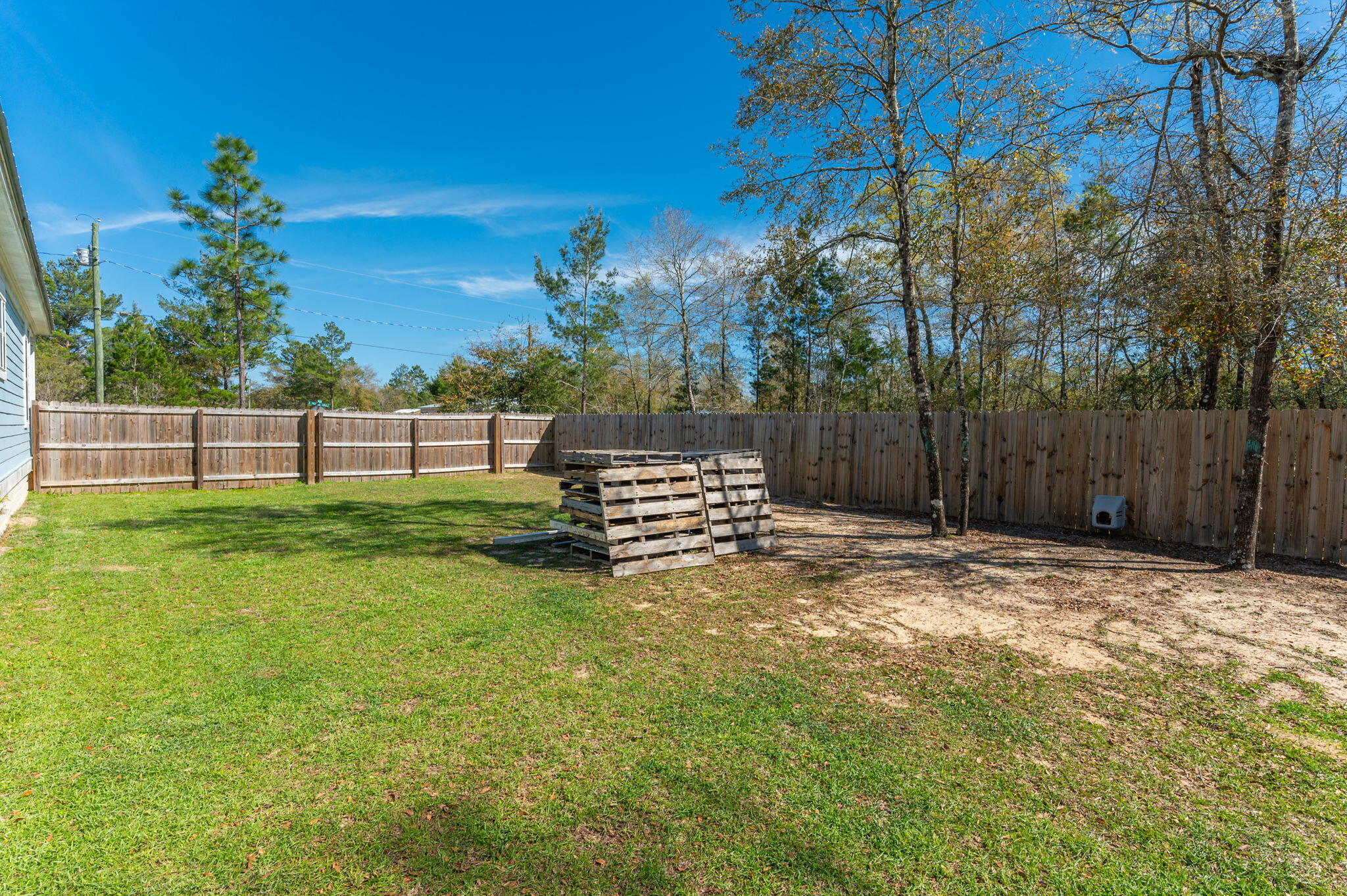 OAKWOOD LAKES ESTATES - Residential Lease