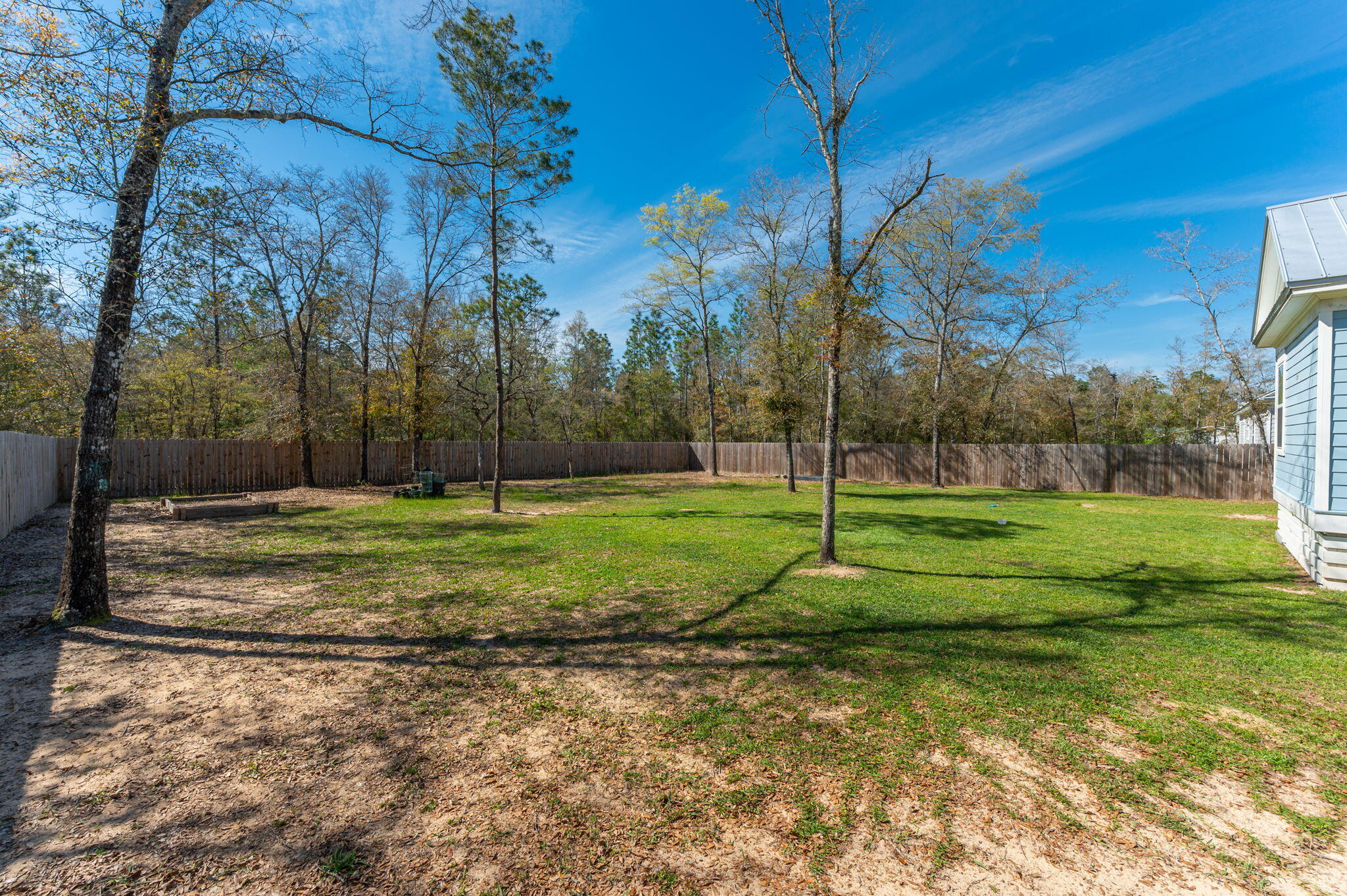 OAKWOOD LAKES ESTATES - Residential Lease