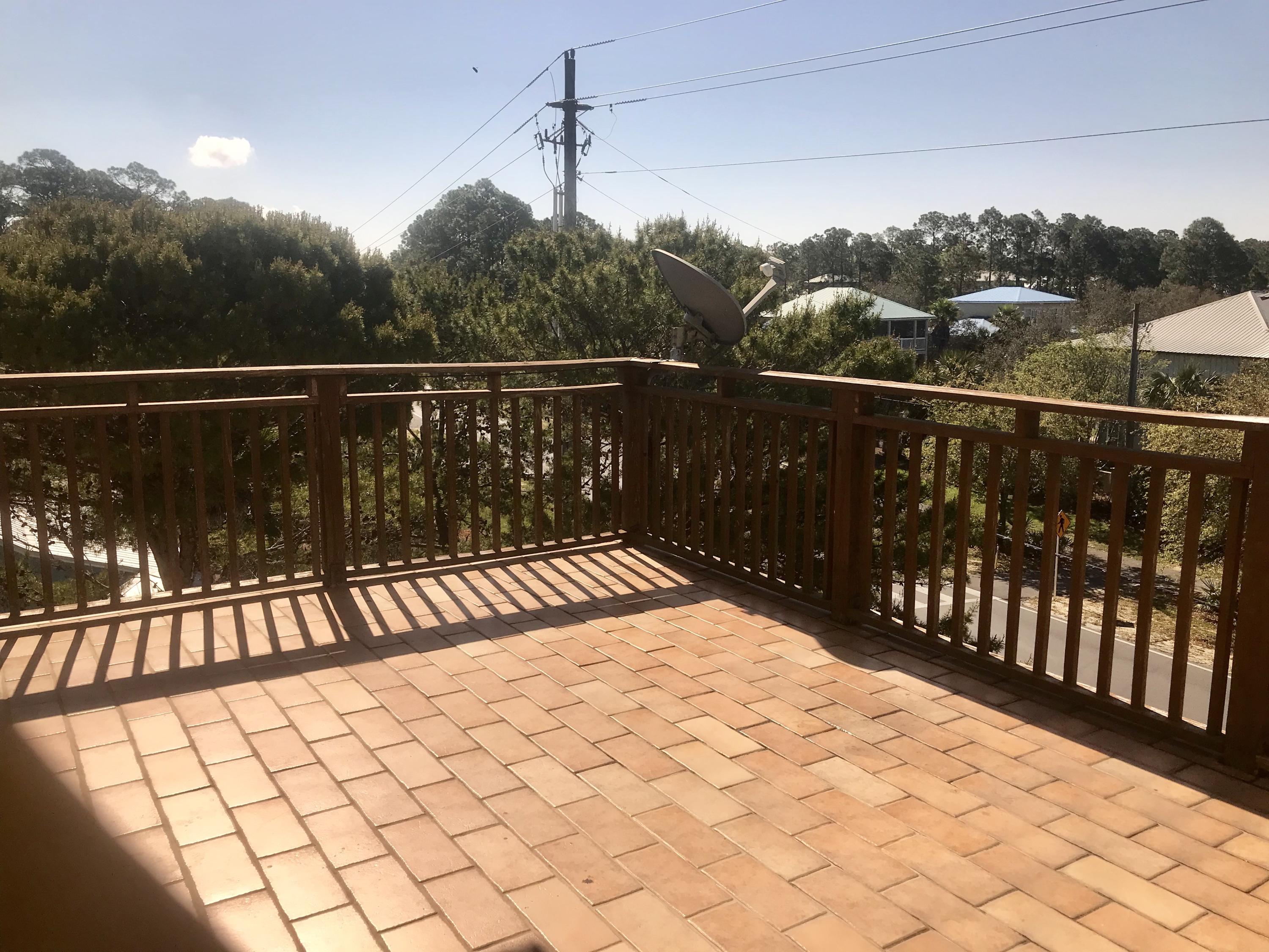 EASTERN LAKE VILLAGE - Residential