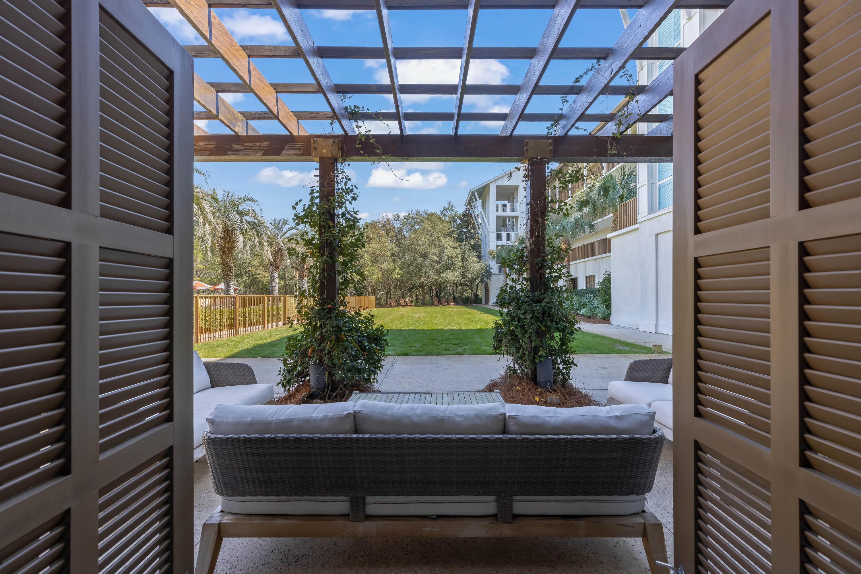 REDFISH VILLAGE - Residential