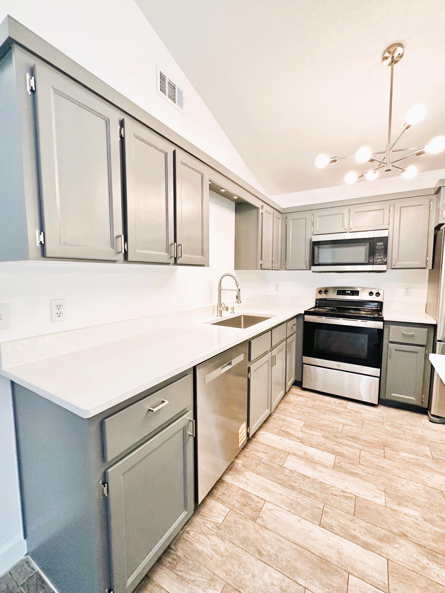 INDIAN OAKS - Residential