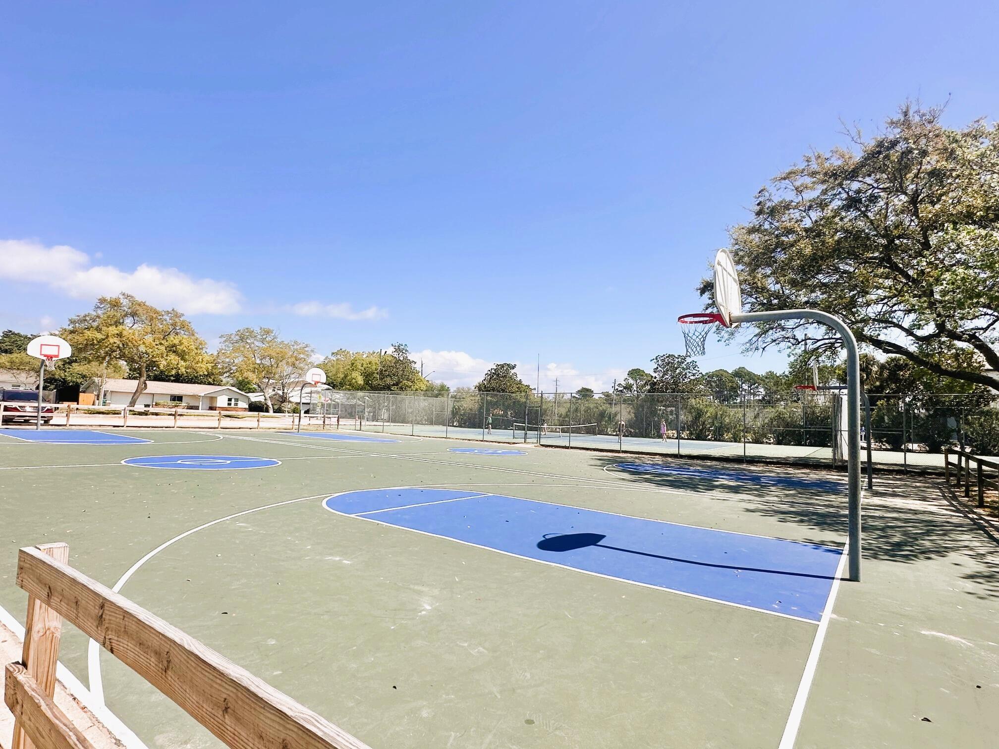 INDIAN OAKS - Residential