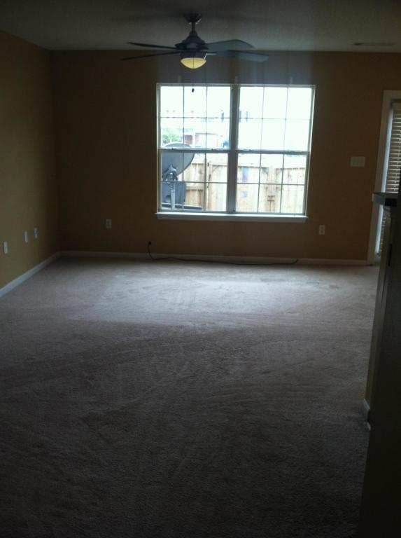 ROLLING PINES - Residential