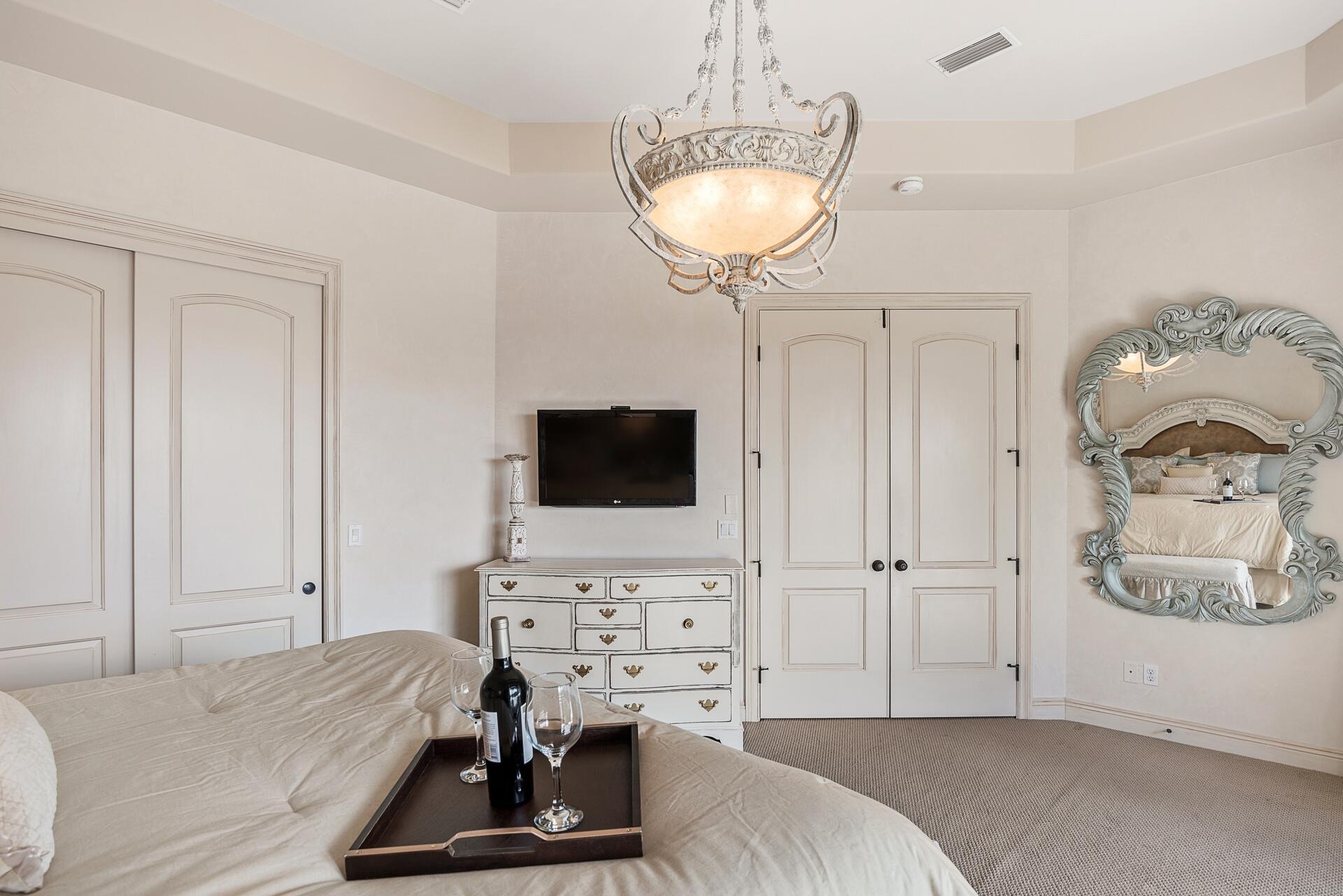 SAINT TROPEZ - Residential