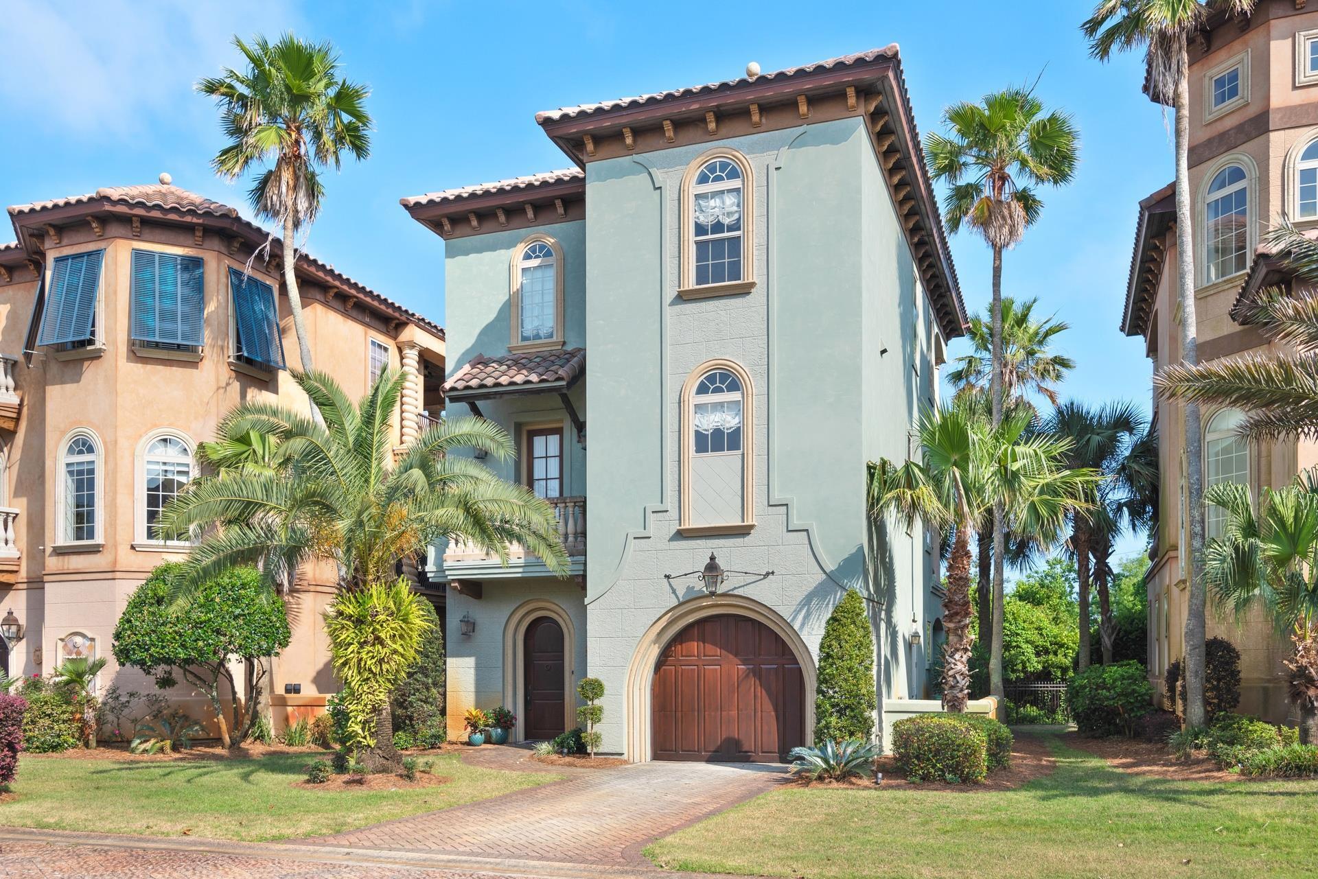 SAINT TROPEZ - Residential