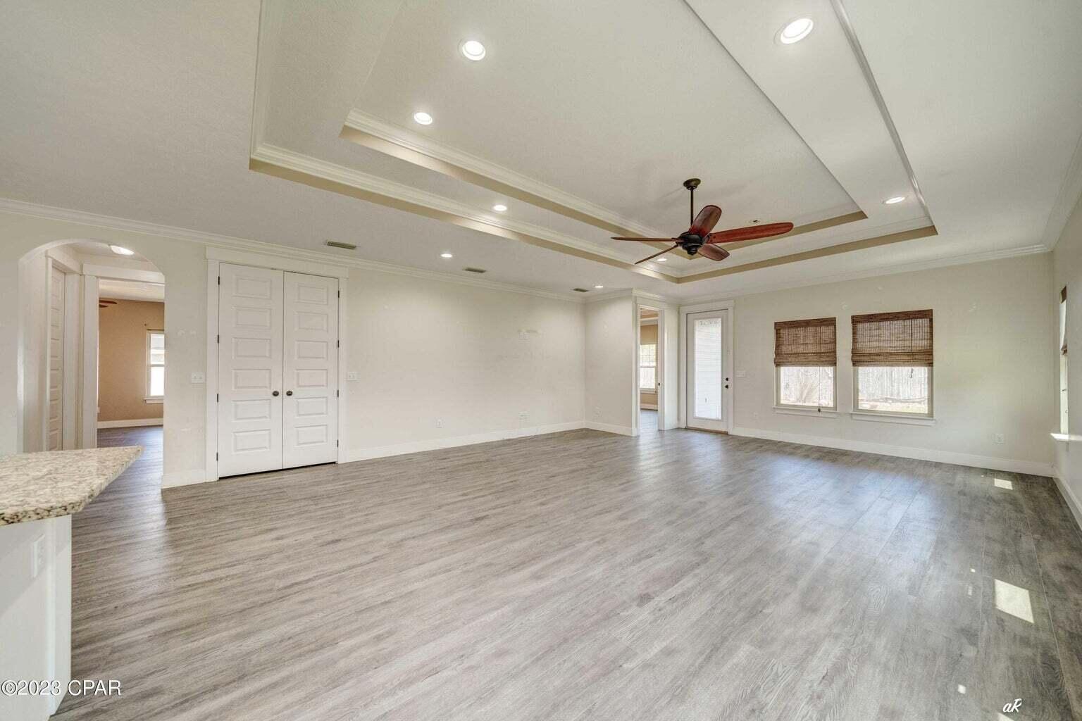 GULF VISTA - Residential
