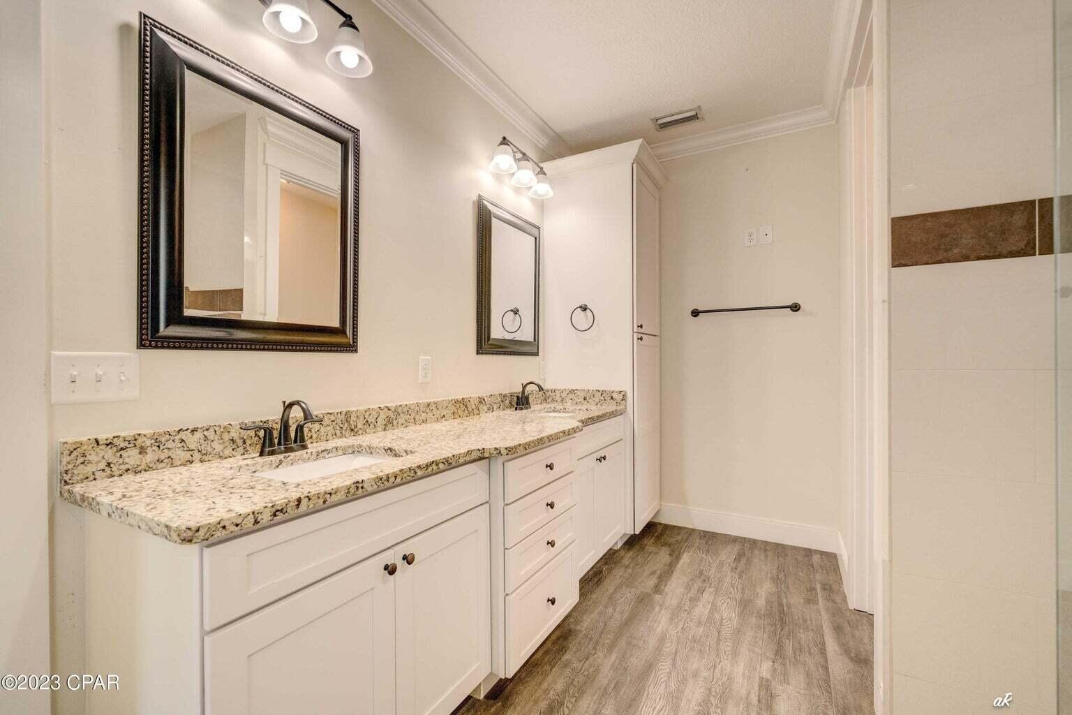 GULF VISTA - Residential