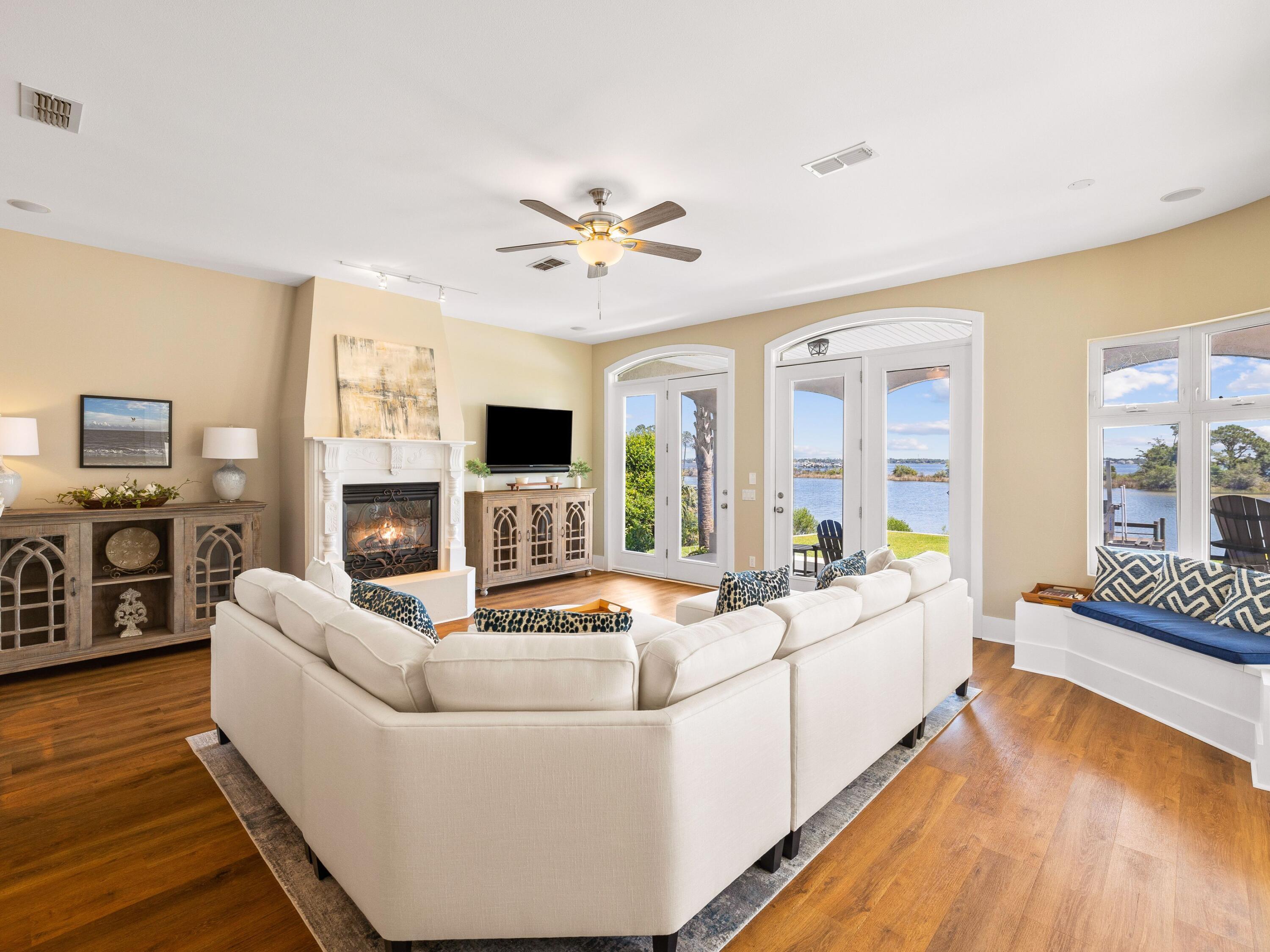 PRESERVE ON THE BAY PH 1 - Residential